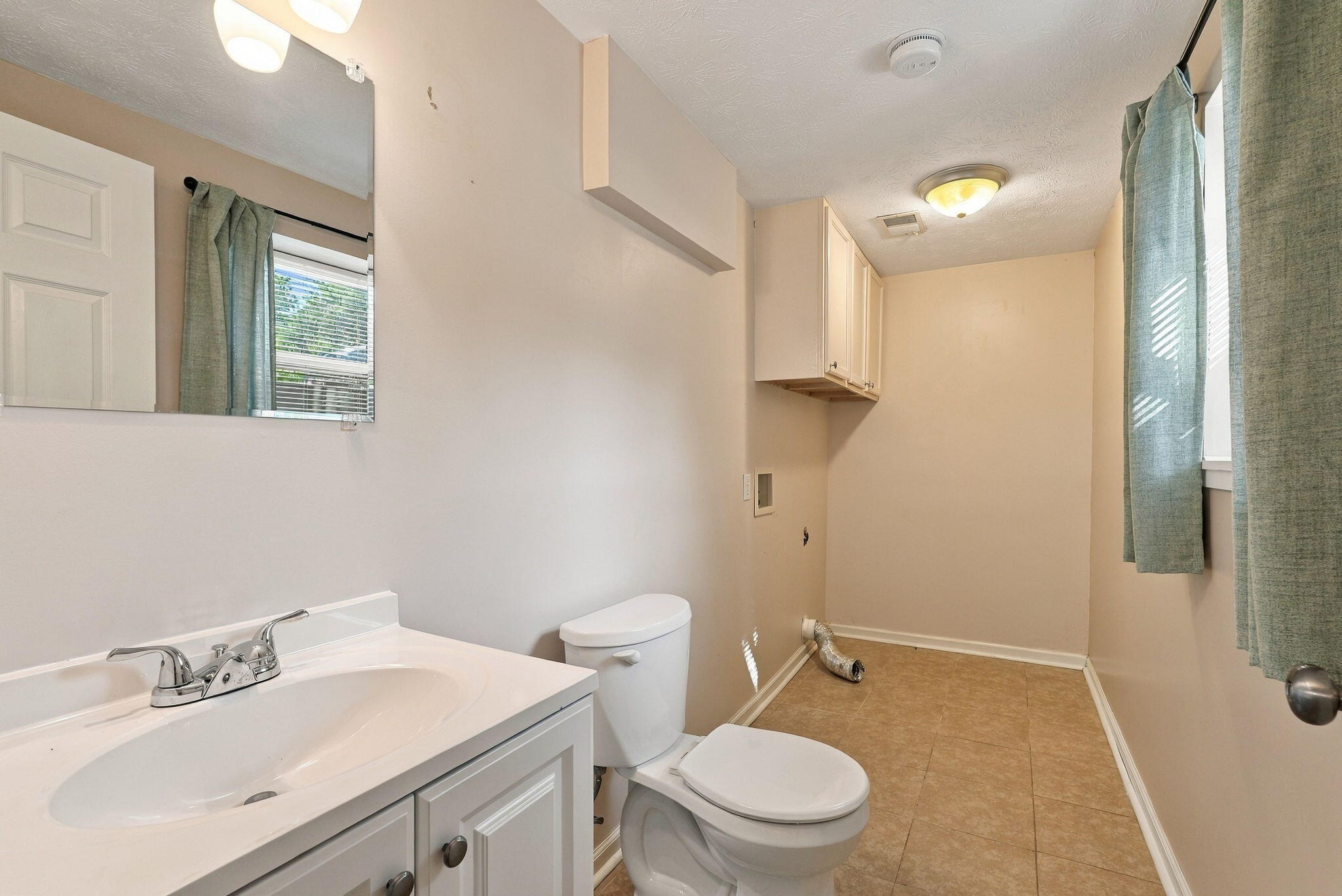 3540 Sundart Drive Property Photo 28