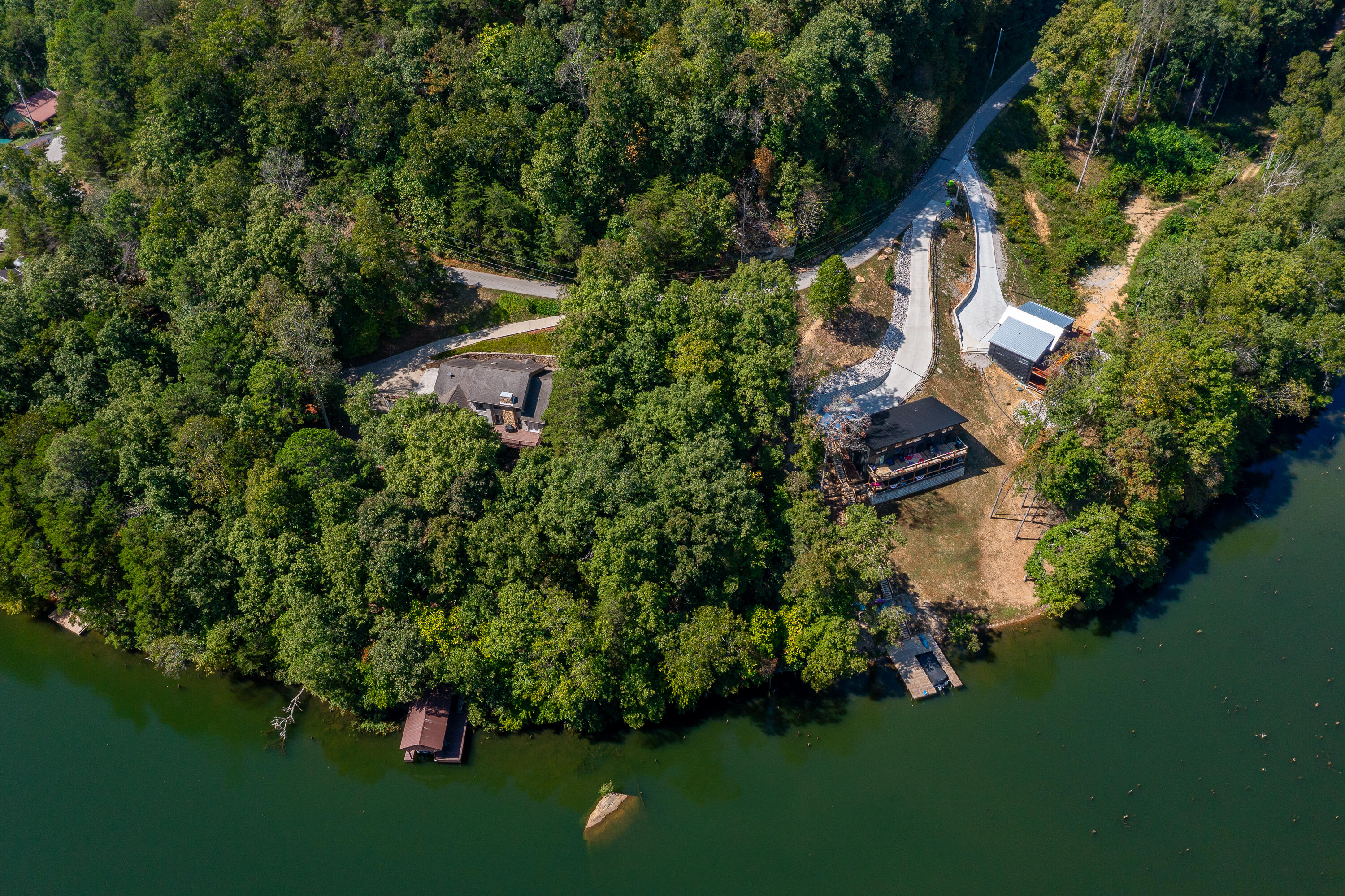 649 Cliffs Edge Road Property Photo 8