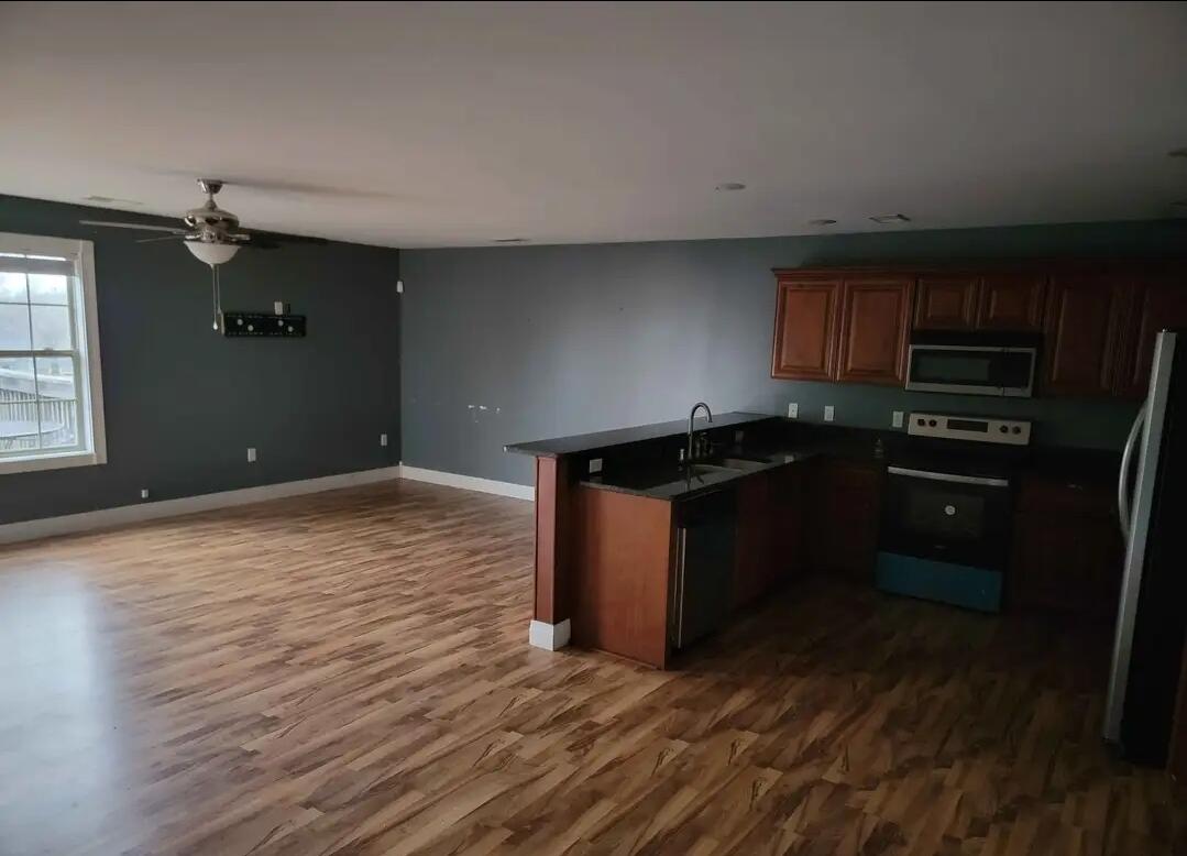 100 Stonecrest Drive 5 Property Photo 2
