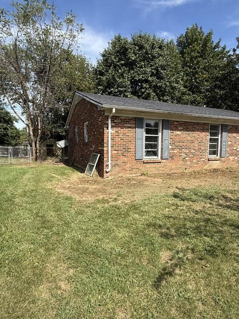 115 Queensway Drive Property Photo 2