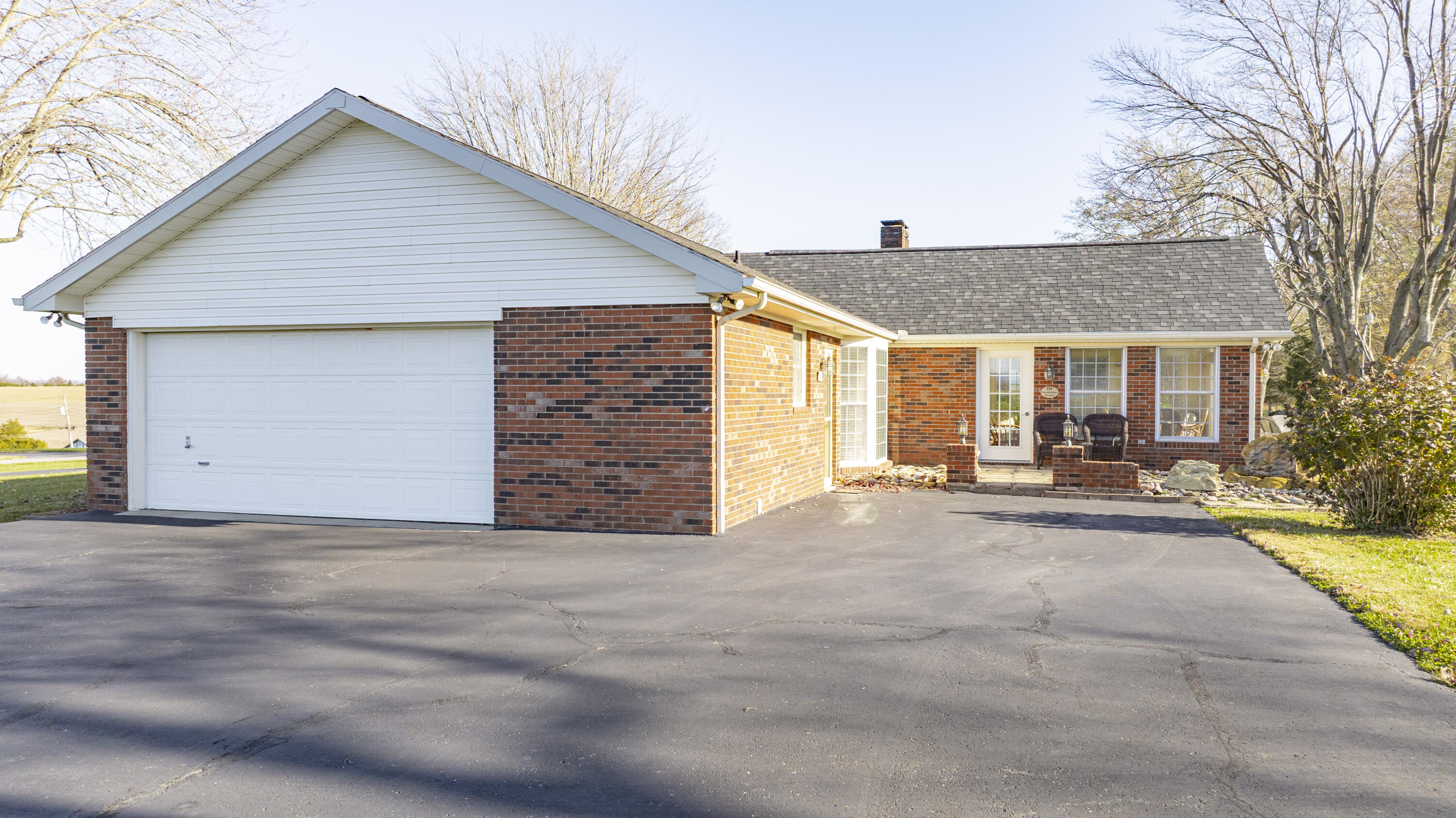 111 Stonehedge Court Property Photo 12
