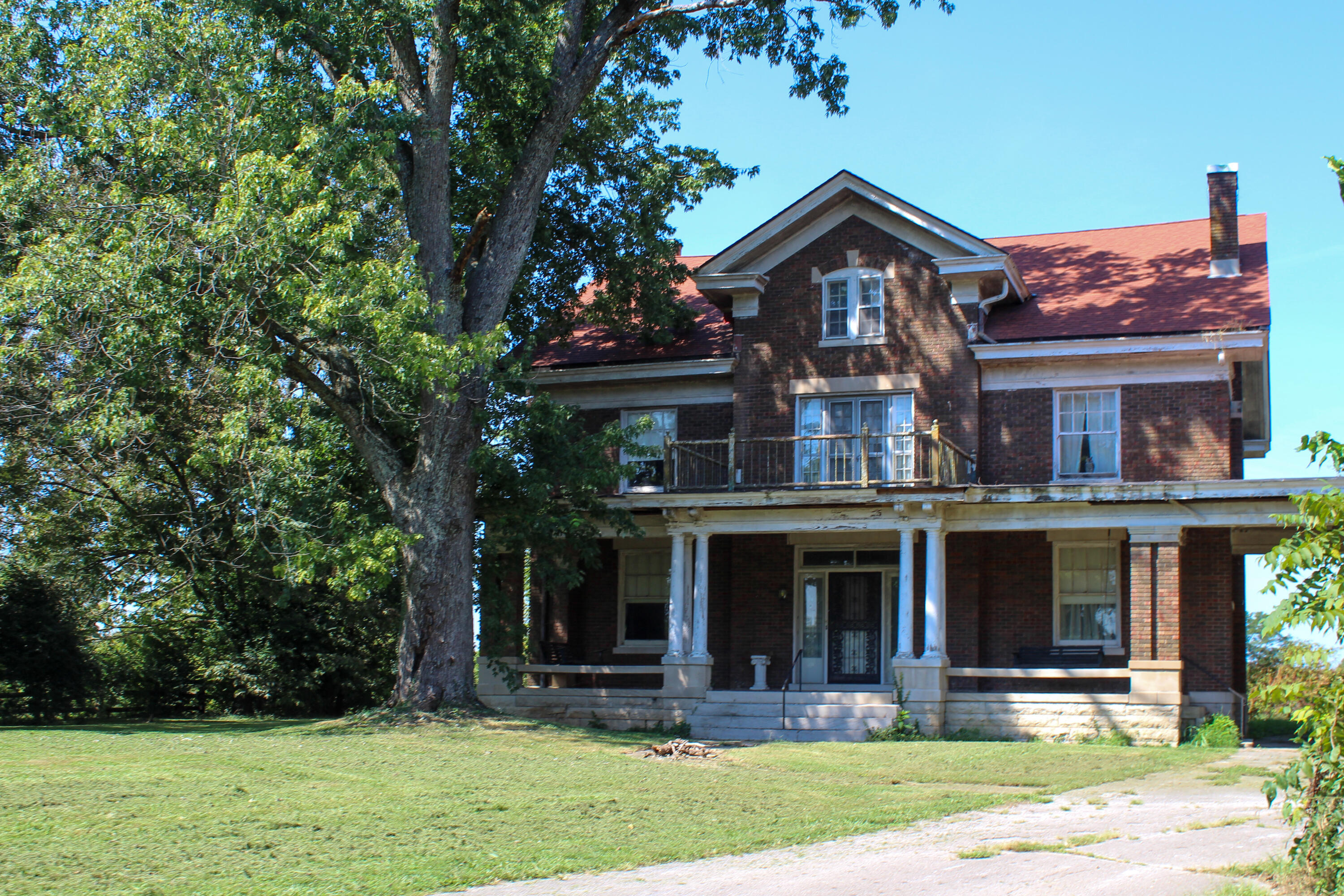 2120 Ironworks Road Property Photo 3