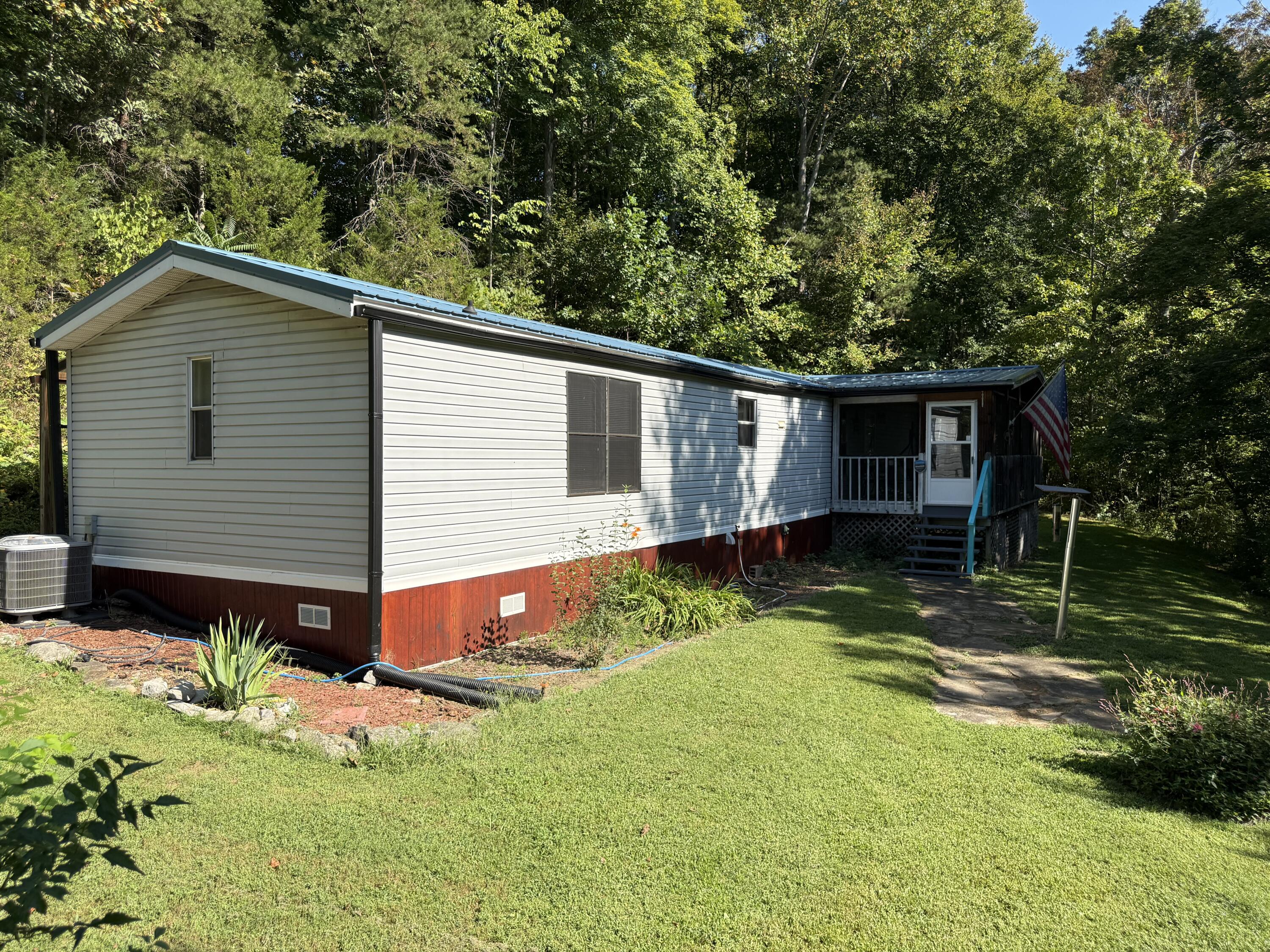1185 Furnace Mountain Rd Road Property Photo 1
