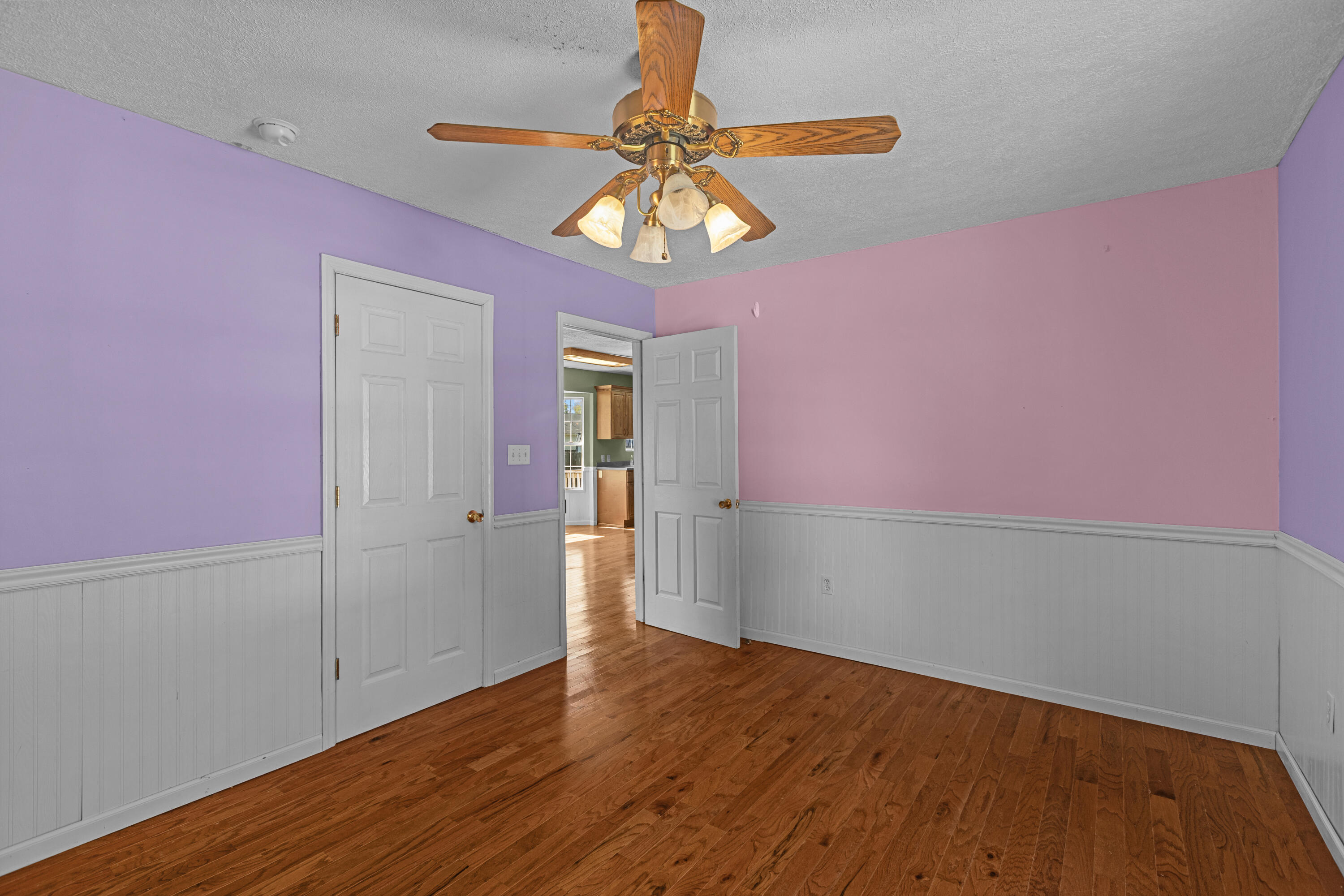 209 9th Avenue Property Photo 13