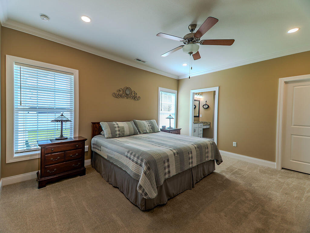 220 Hunters Ridge Drive Property Photo 11