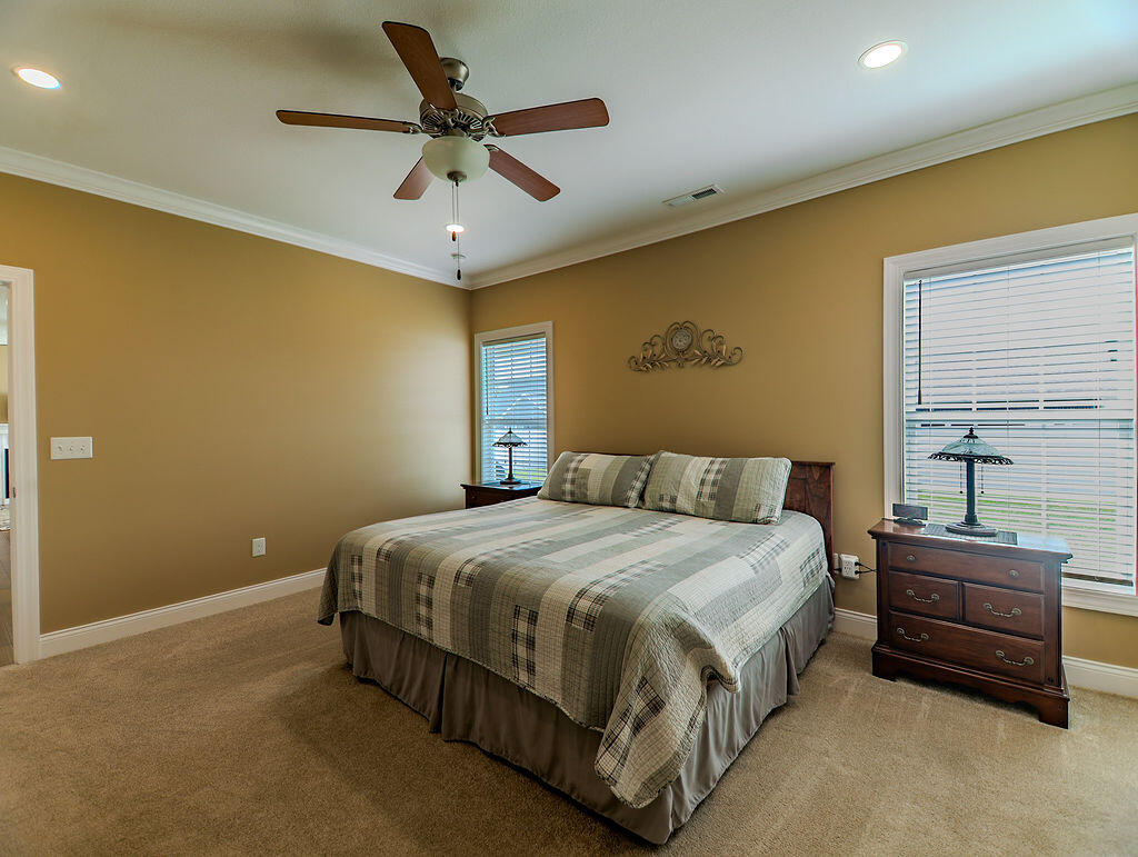 220 Hunters Ridge Drive Property Photo 12