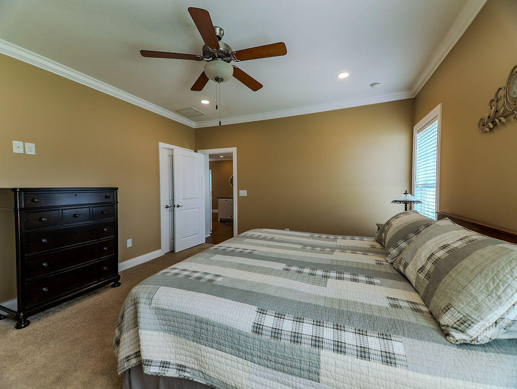 220 Hunters Ridge Drive Property Photo 14