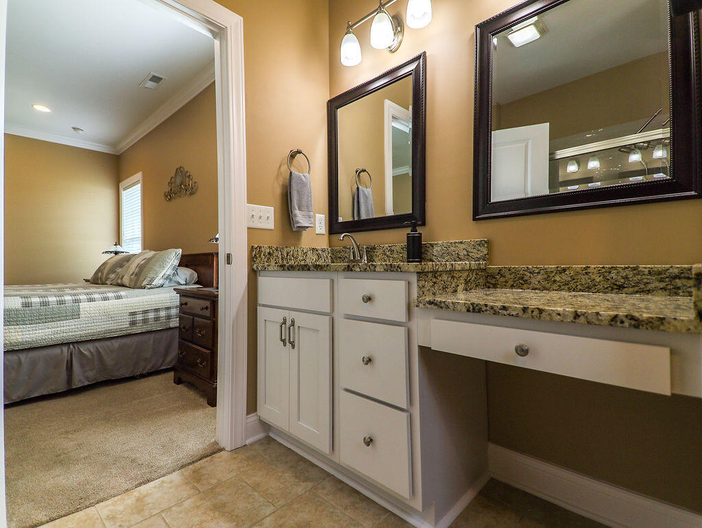 220 Hunters Ridge Drive Property Photo 15