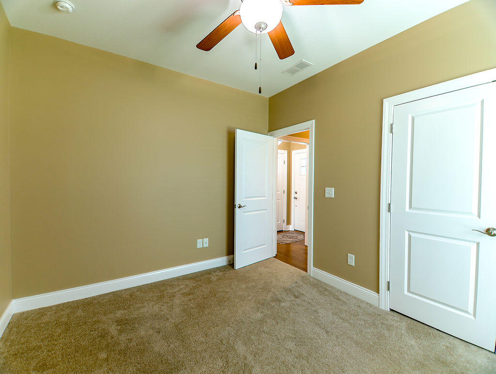 220 Hunters Ridge Drive Property Photo 21