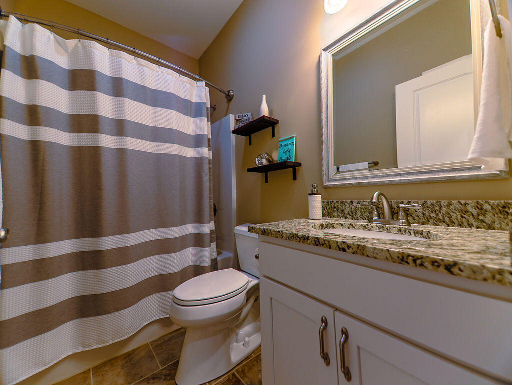 220 Hunters Ridge Drive Property Photo 23