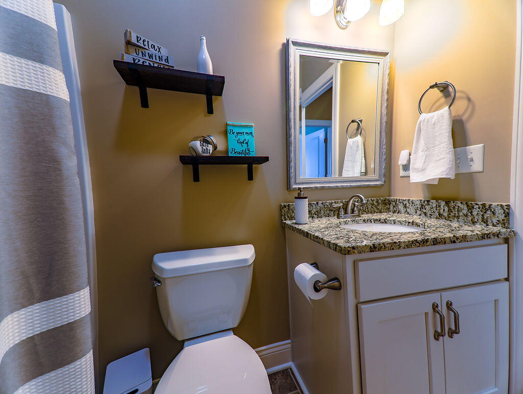 220 Hunters Ridge Drive Property Photo 24