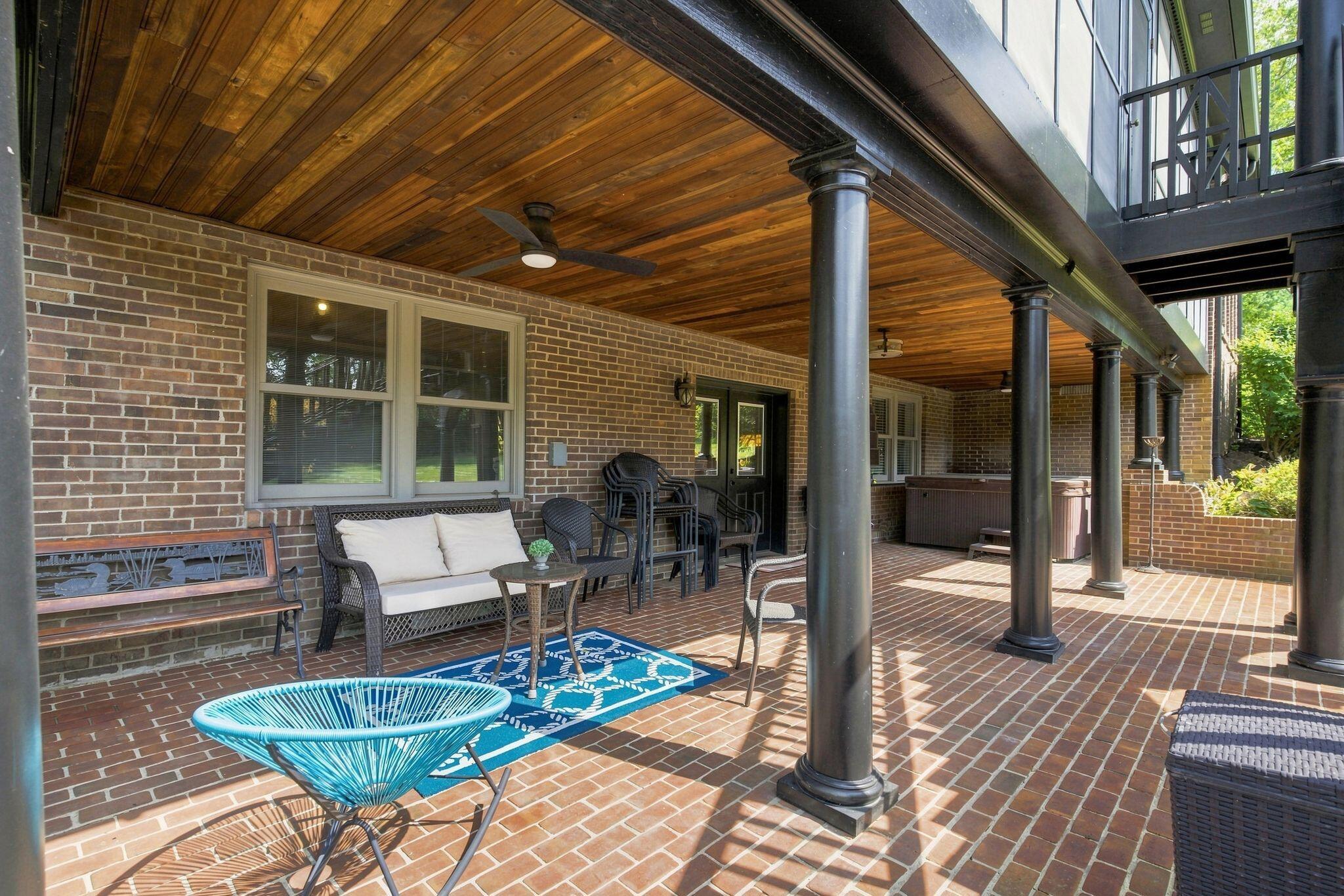 51 Avenue Of Champions Property Photo 61