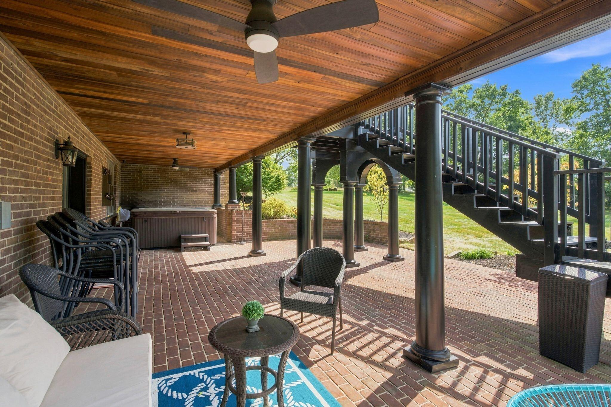 51 Avenue Of Champions Property Photo 62