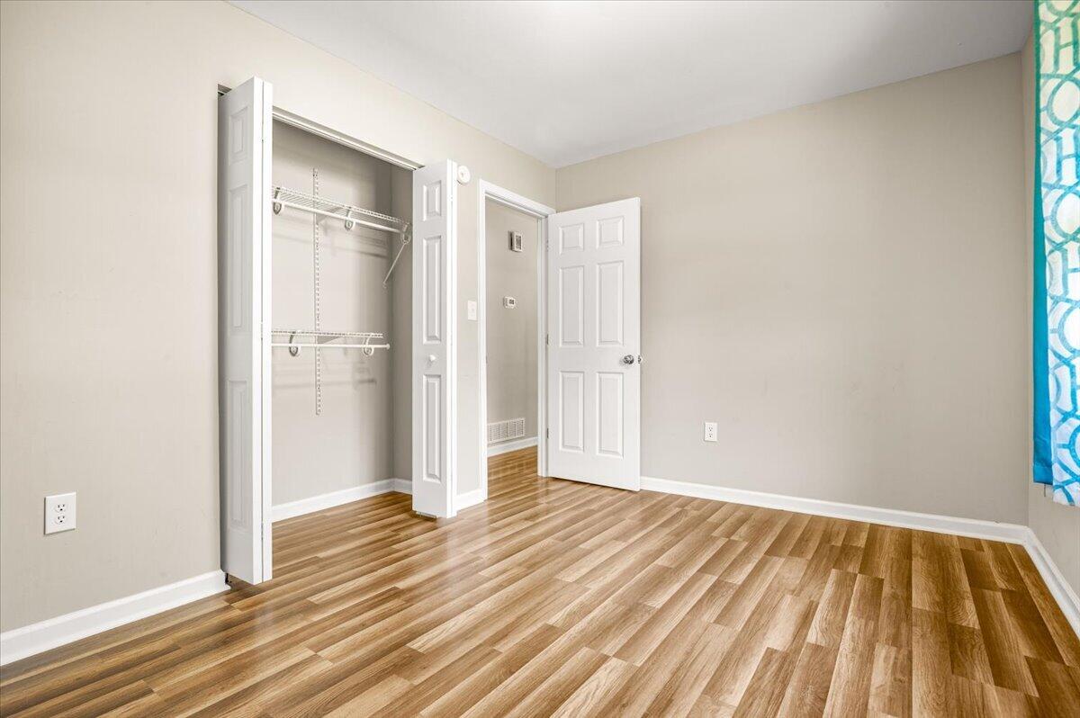 305 Maple Street Property Photo 17