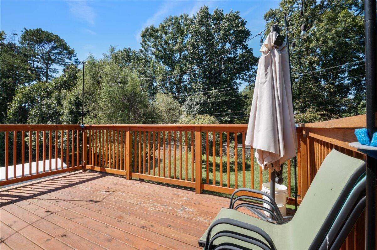 305 Maple Street Property Photo 30