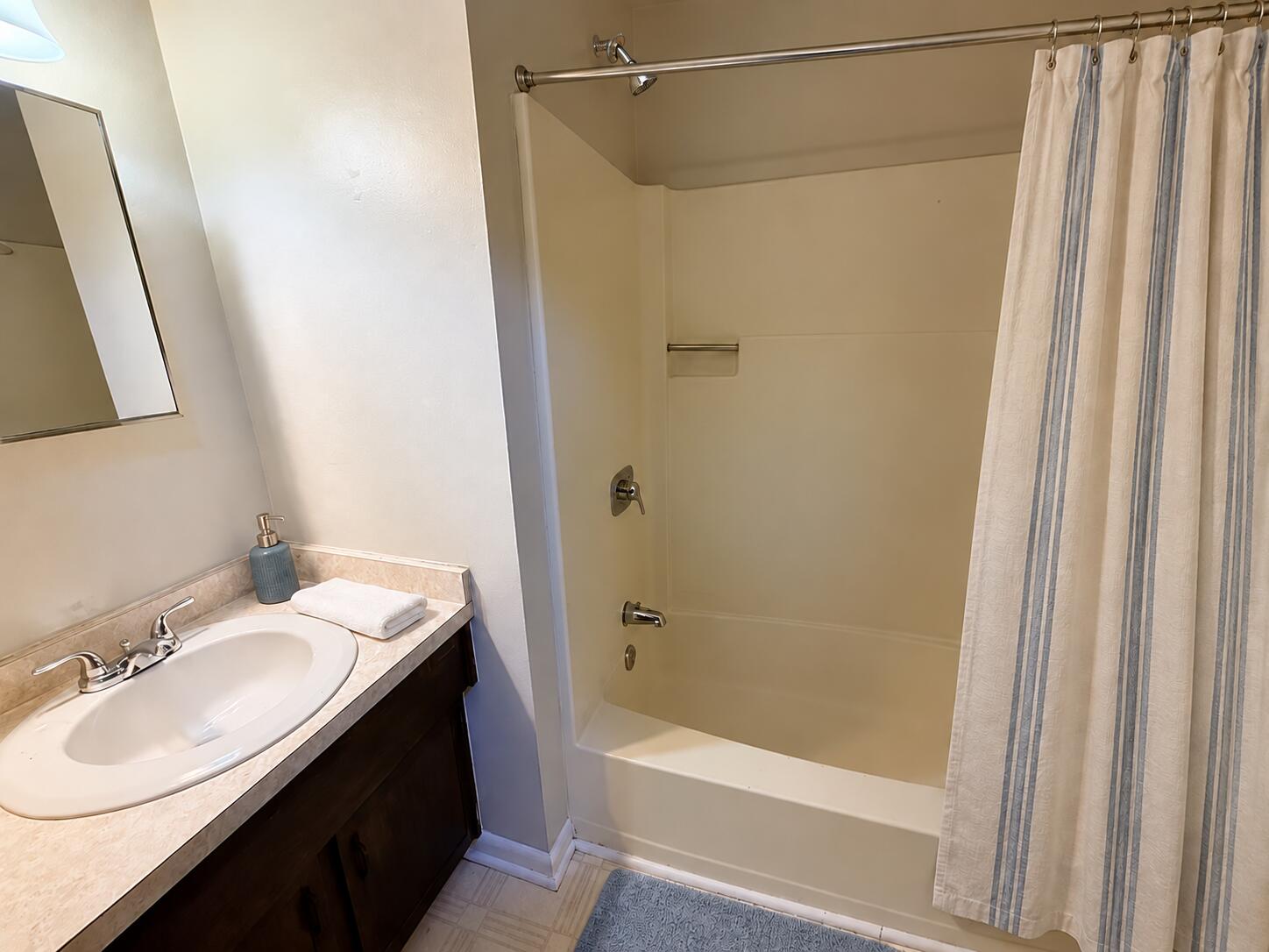127-129 Aspen Drive Property Photo 7
