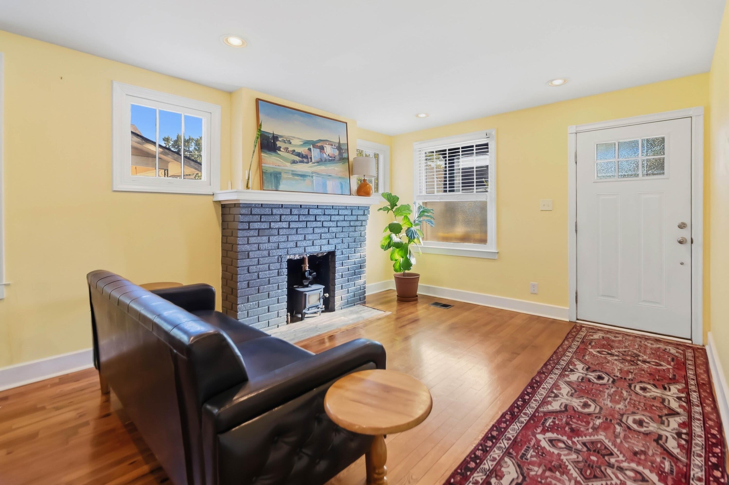 459 Delcamp Drive Property Photo 8