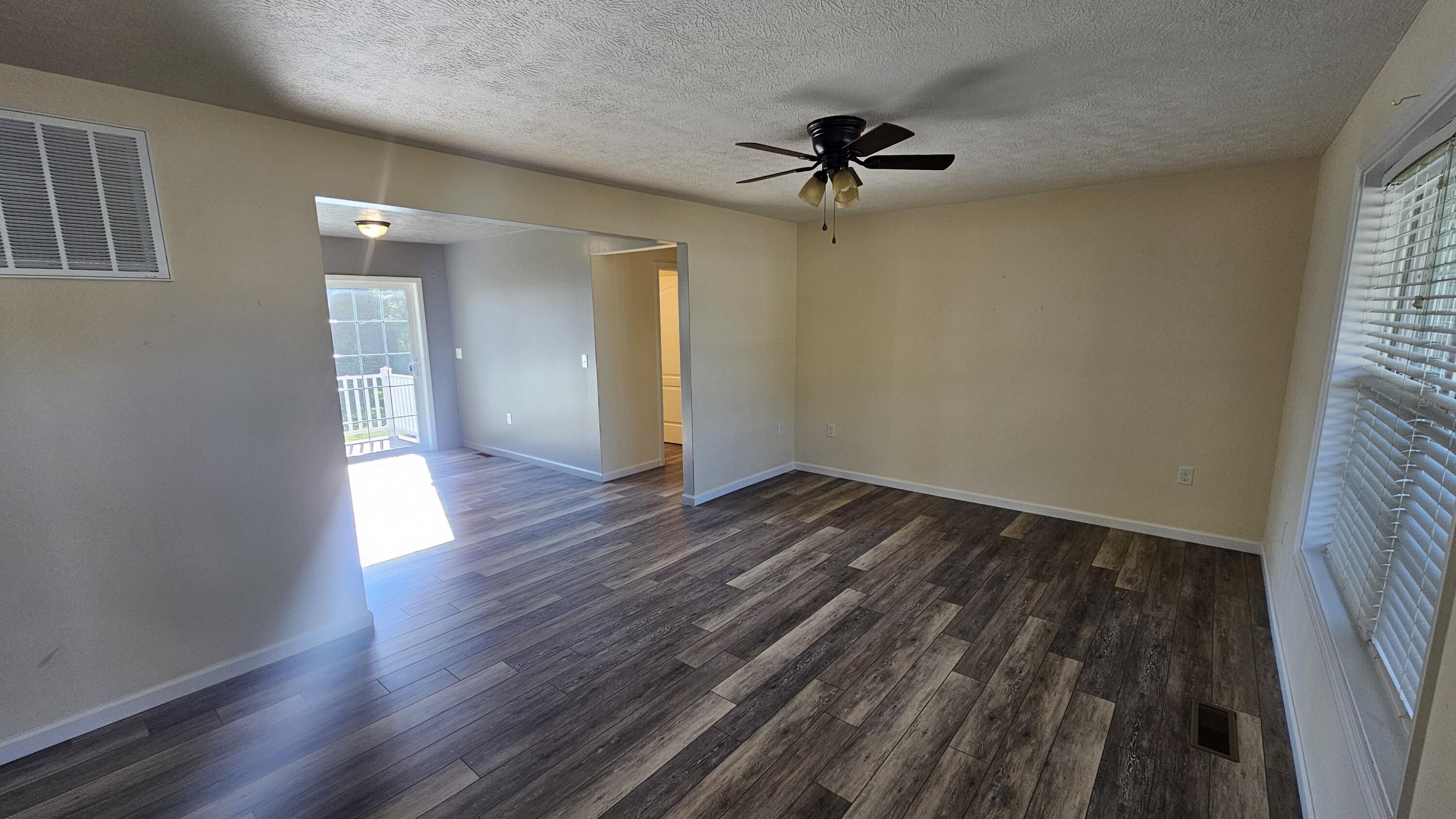 26 Cotter Way Property Photo 6
