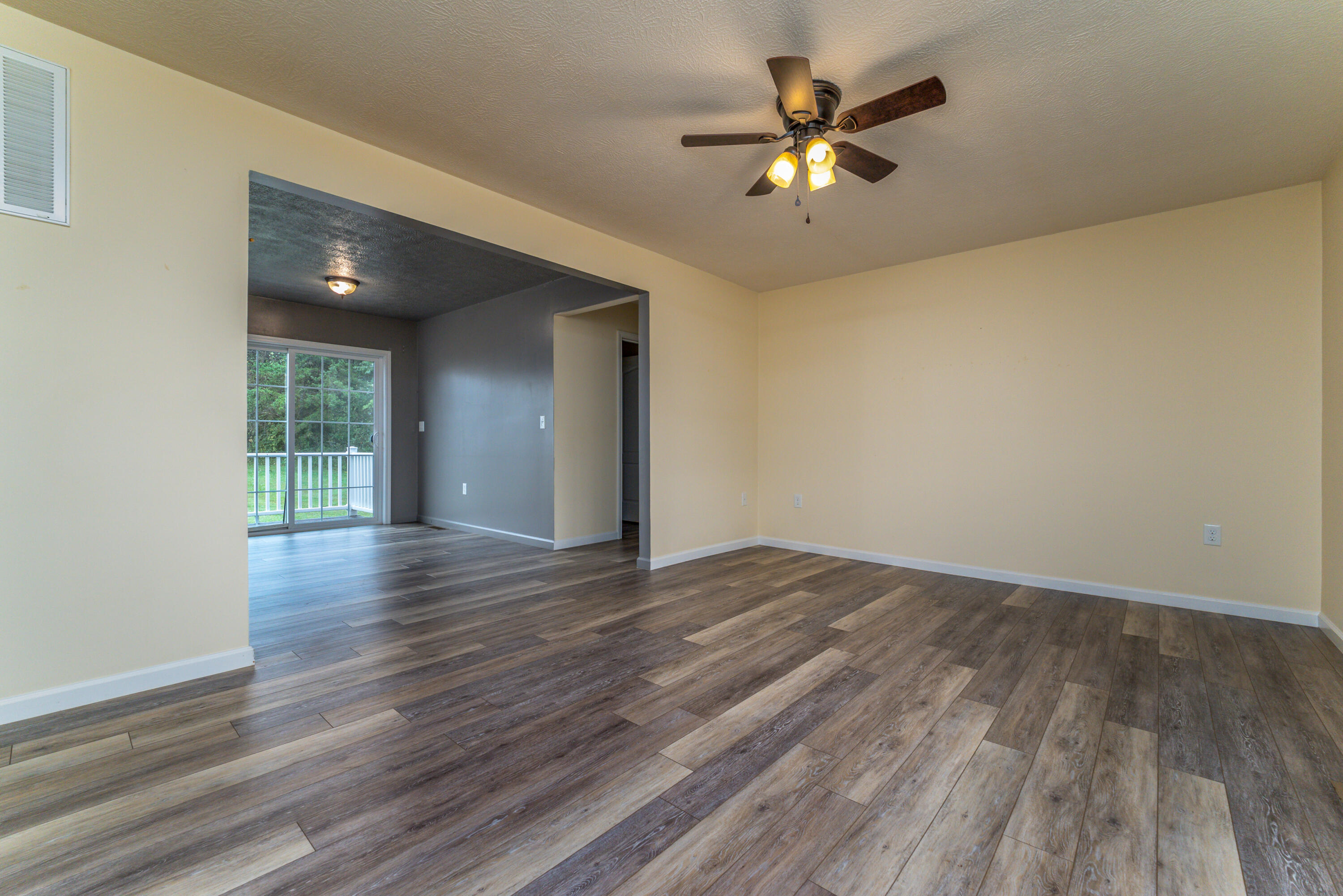 26 Cotter Way Property Photo 8