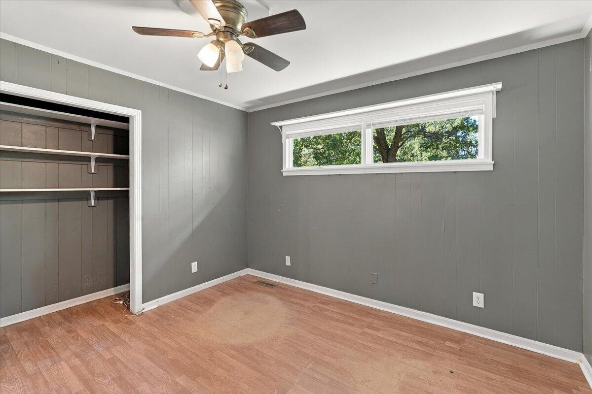 202 Oakcrest Drive Property Photo 14