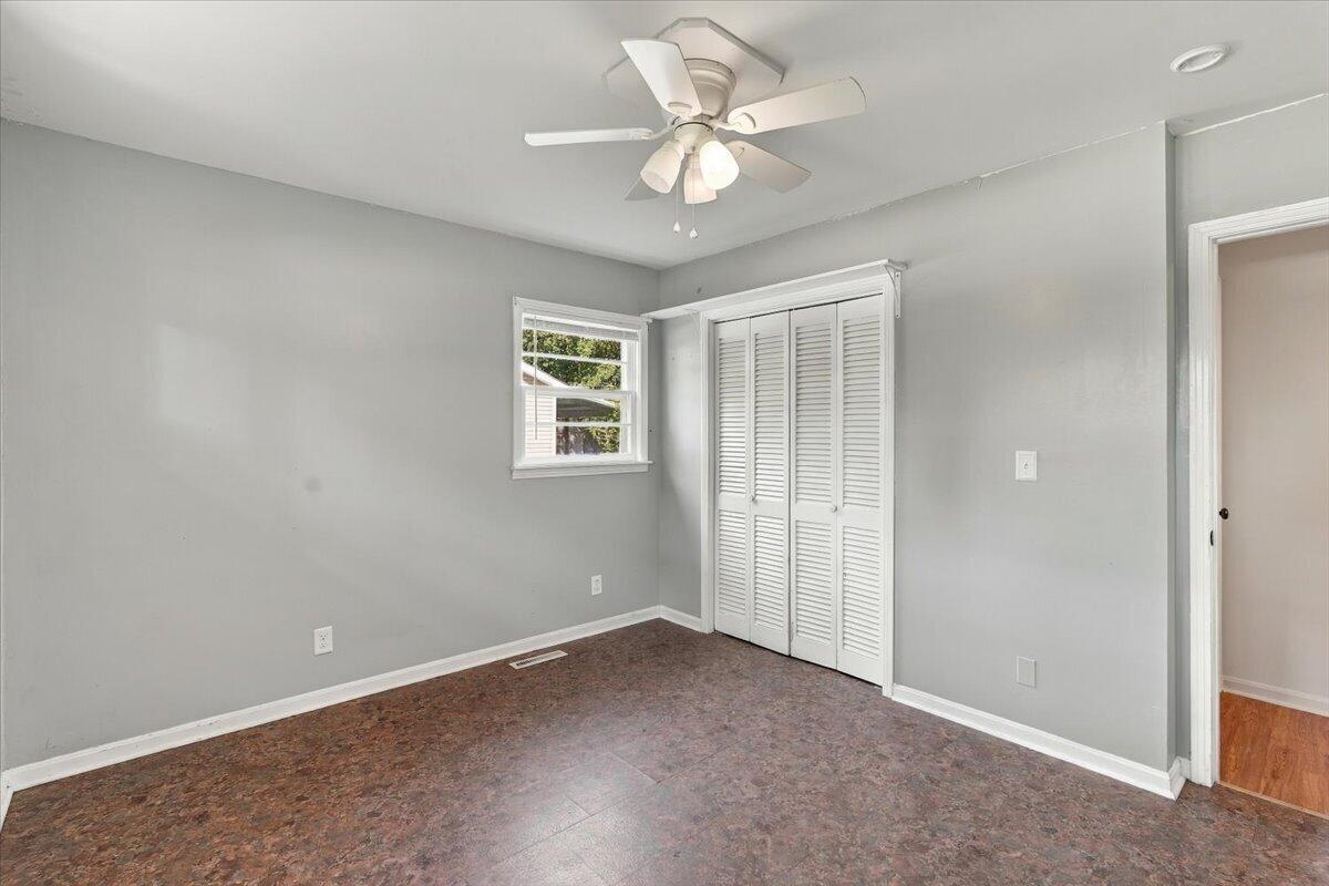 202 Oakcrest Drive Property Photo 17