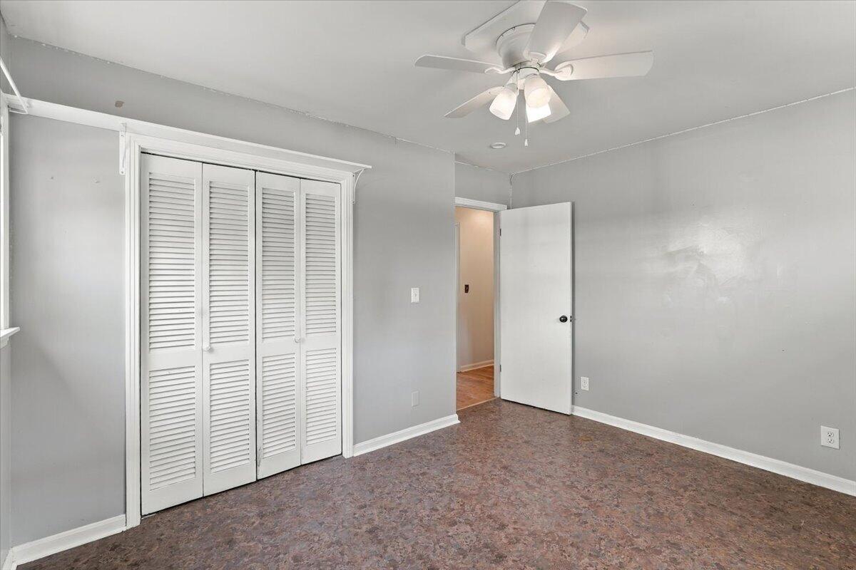 202 Oakcrest Drive Property Photo 18