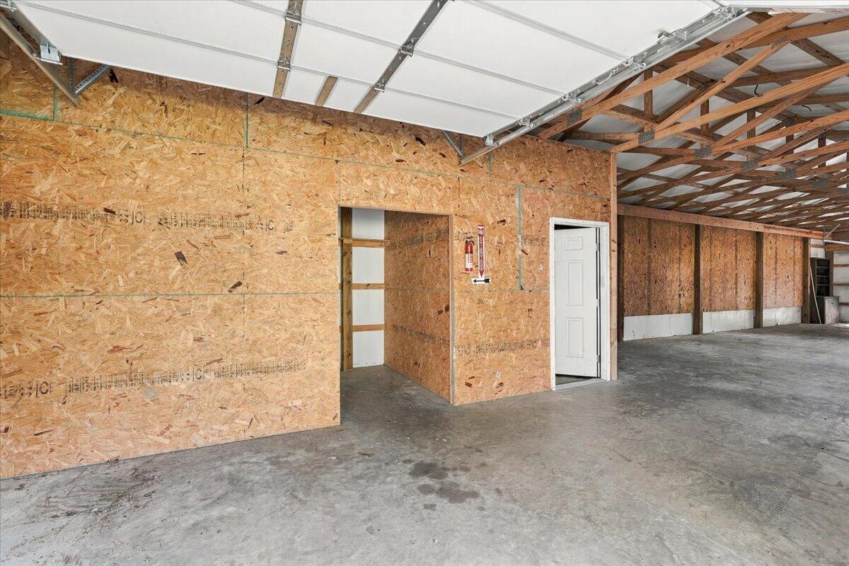 202 Oakcrest Drive Property Photo 35