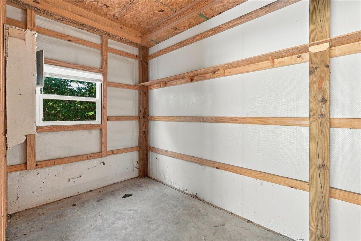 202 Oakcrest Drive Property Photo 36