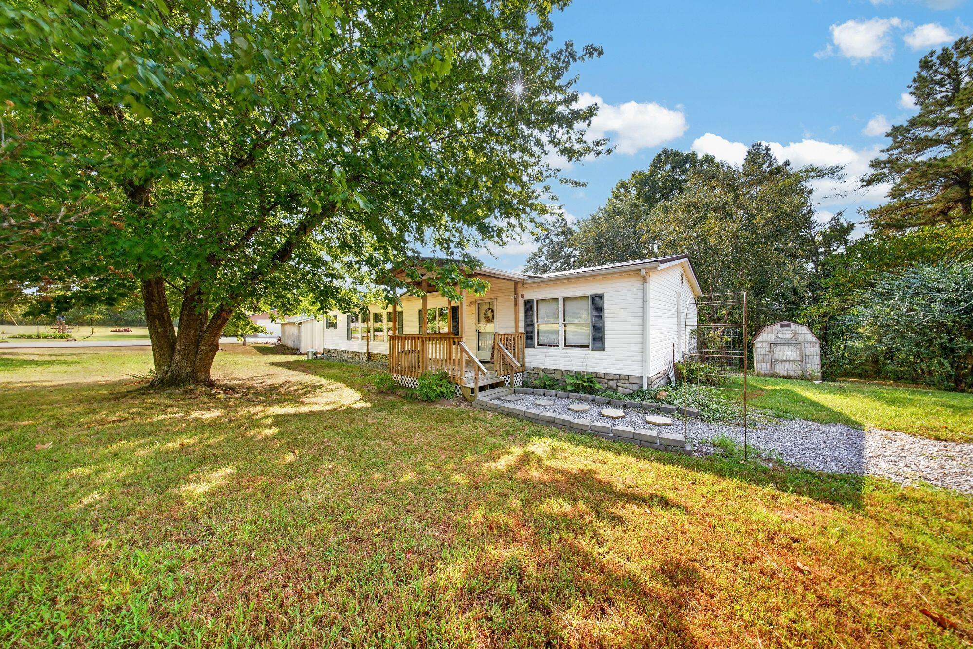 1886 Lewis Road Property Photo 1