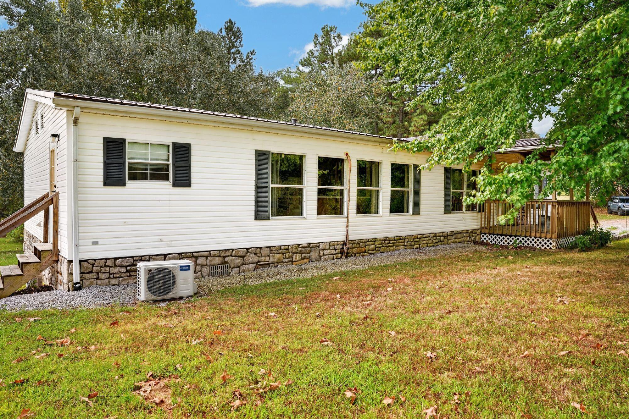 1886 Lewis Road Property Photo 8