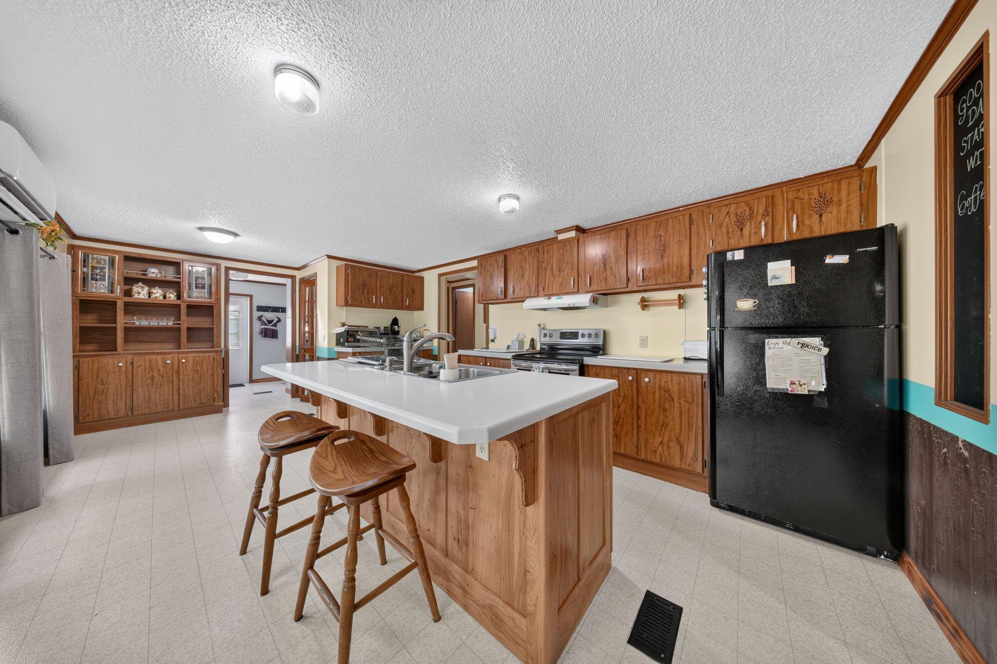 1886 Lewis Road Property Photo 30
