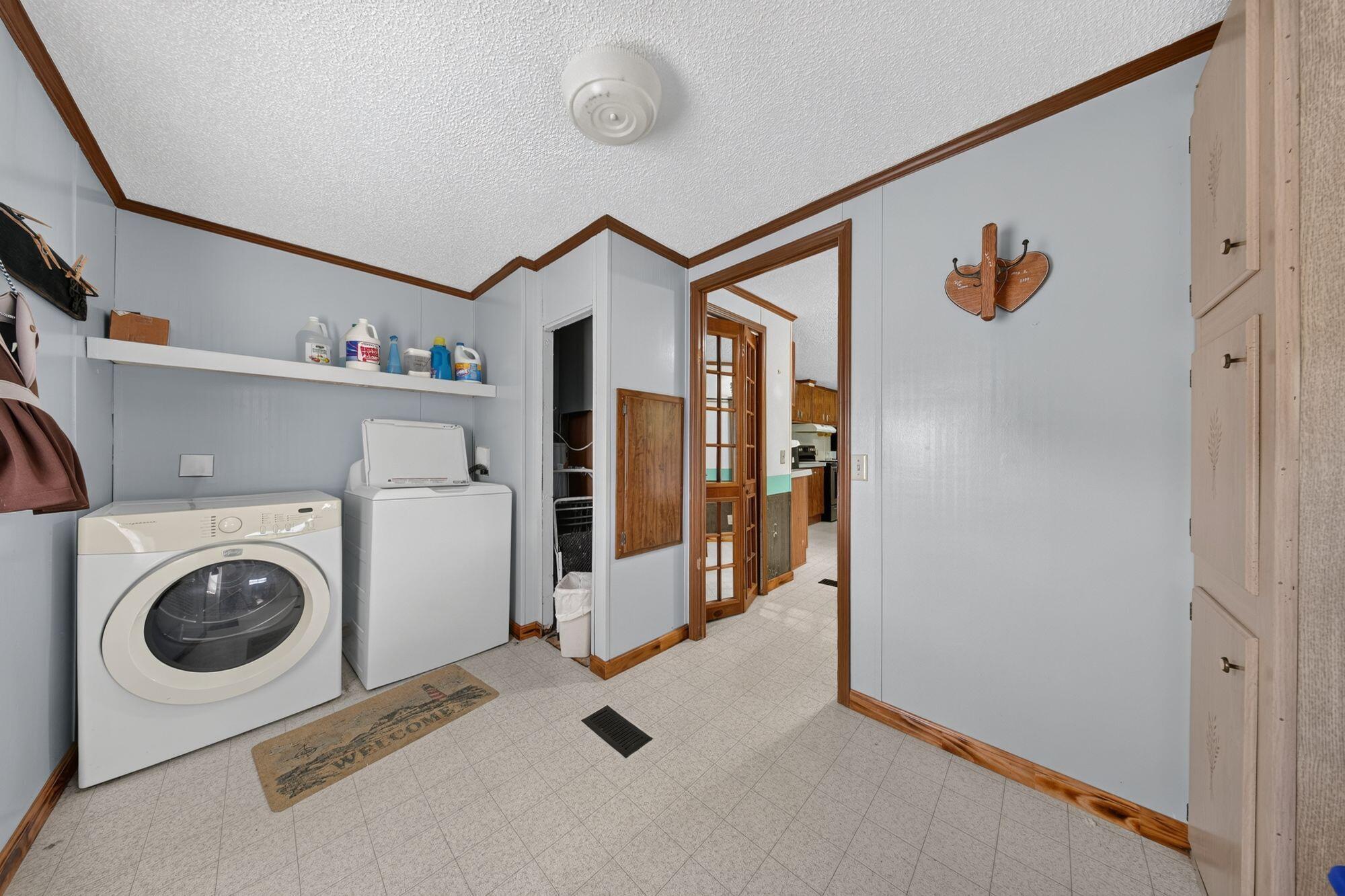 1886 Lewis Road Property Photo 41