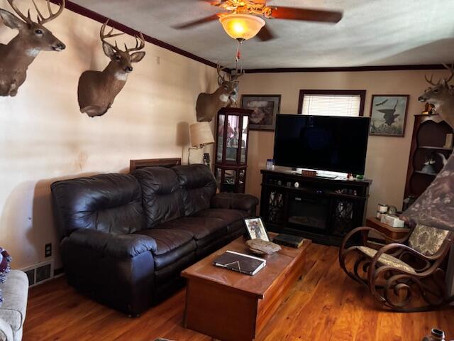 1018 Melody Lane Property Photo 5