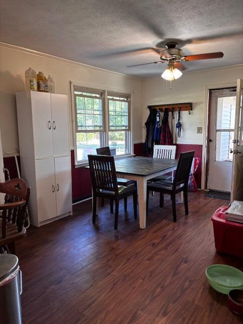 1018 Melody Lane Property Photo 6
