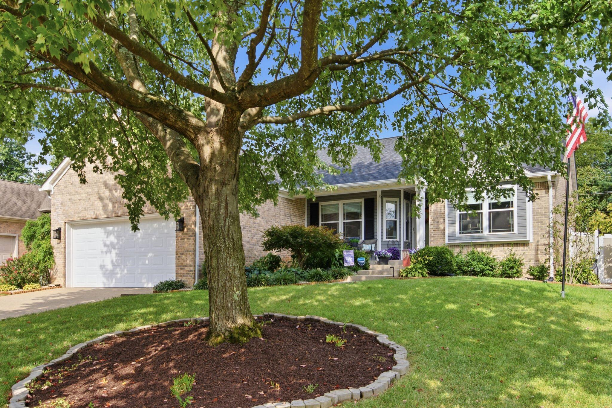2233 Gulfstream Drive Property Photo 5