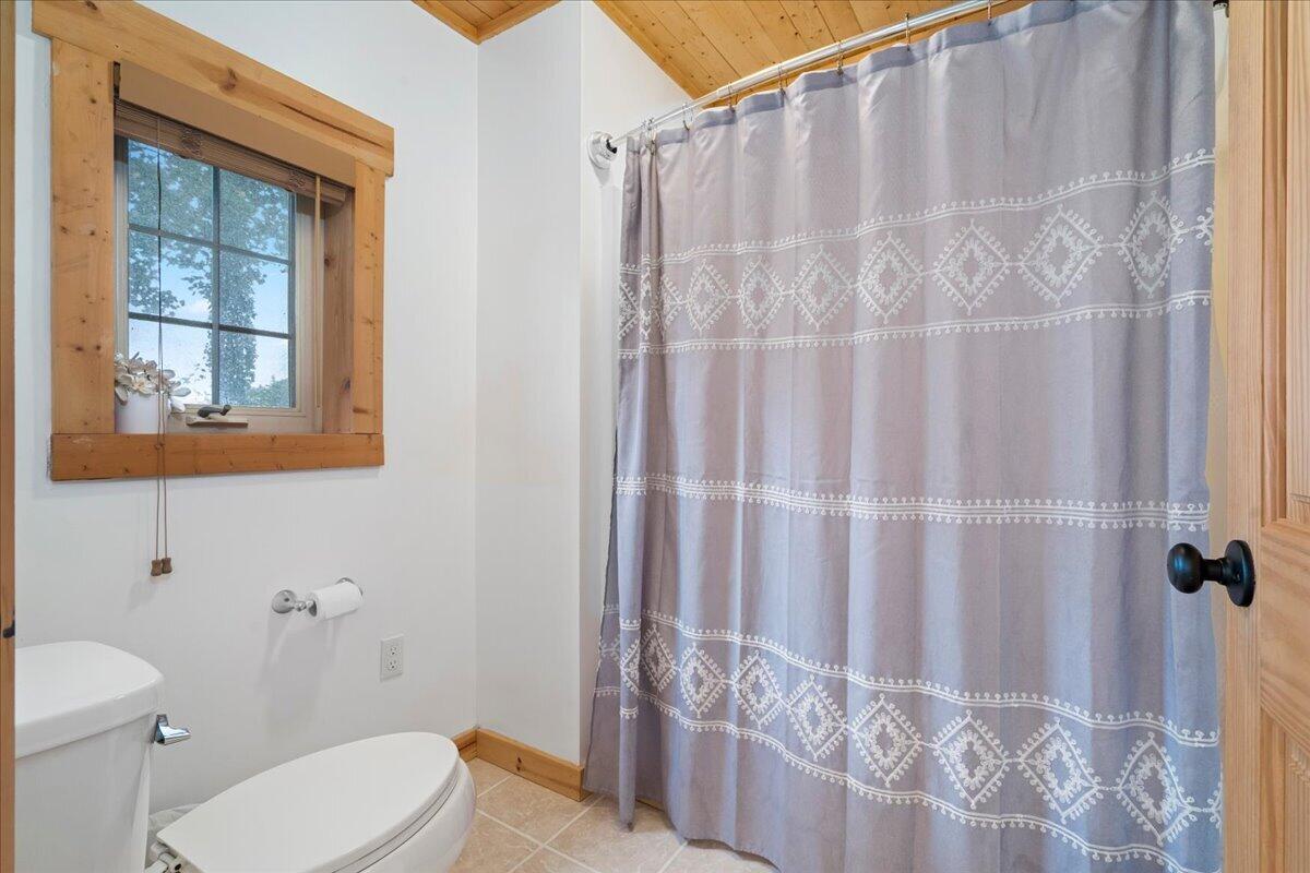 9653 Mckee Road Property Photo 23