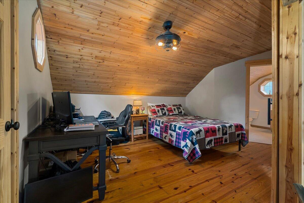 9653 Mckee Road Property Photo 27