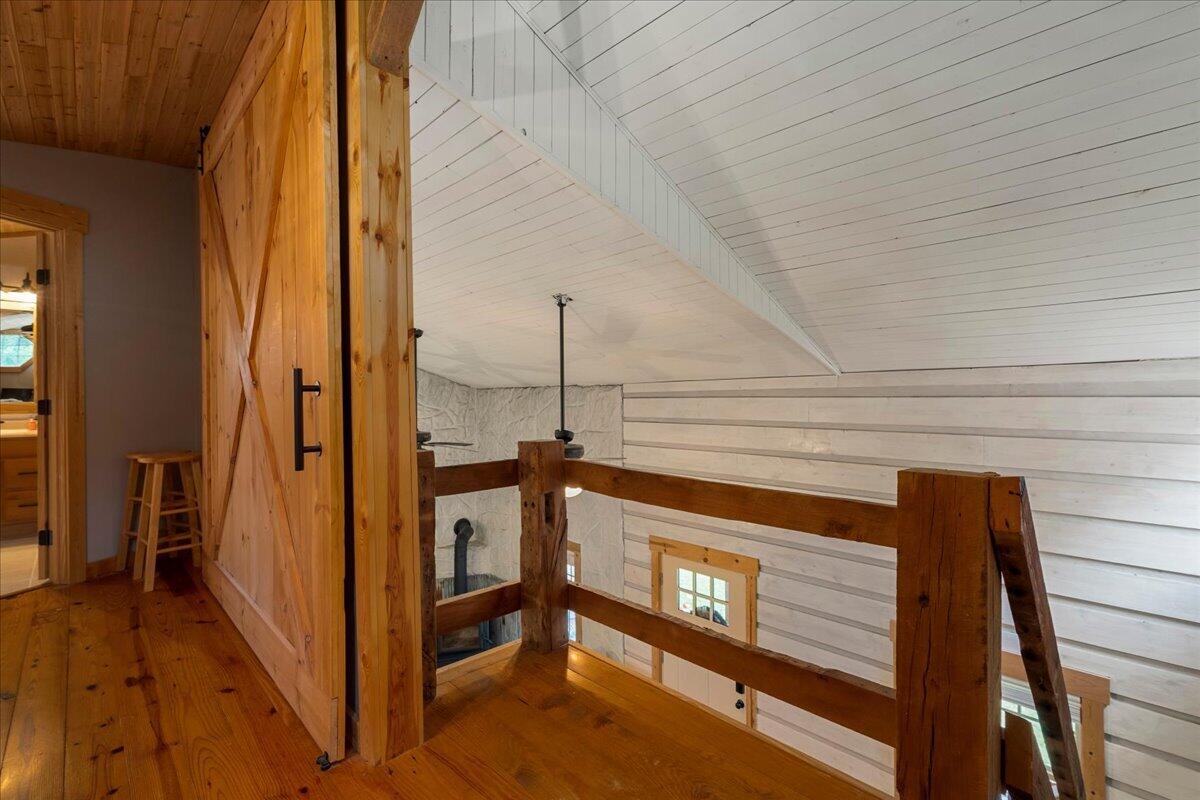 9653 Mckee Road Property Photo 32
