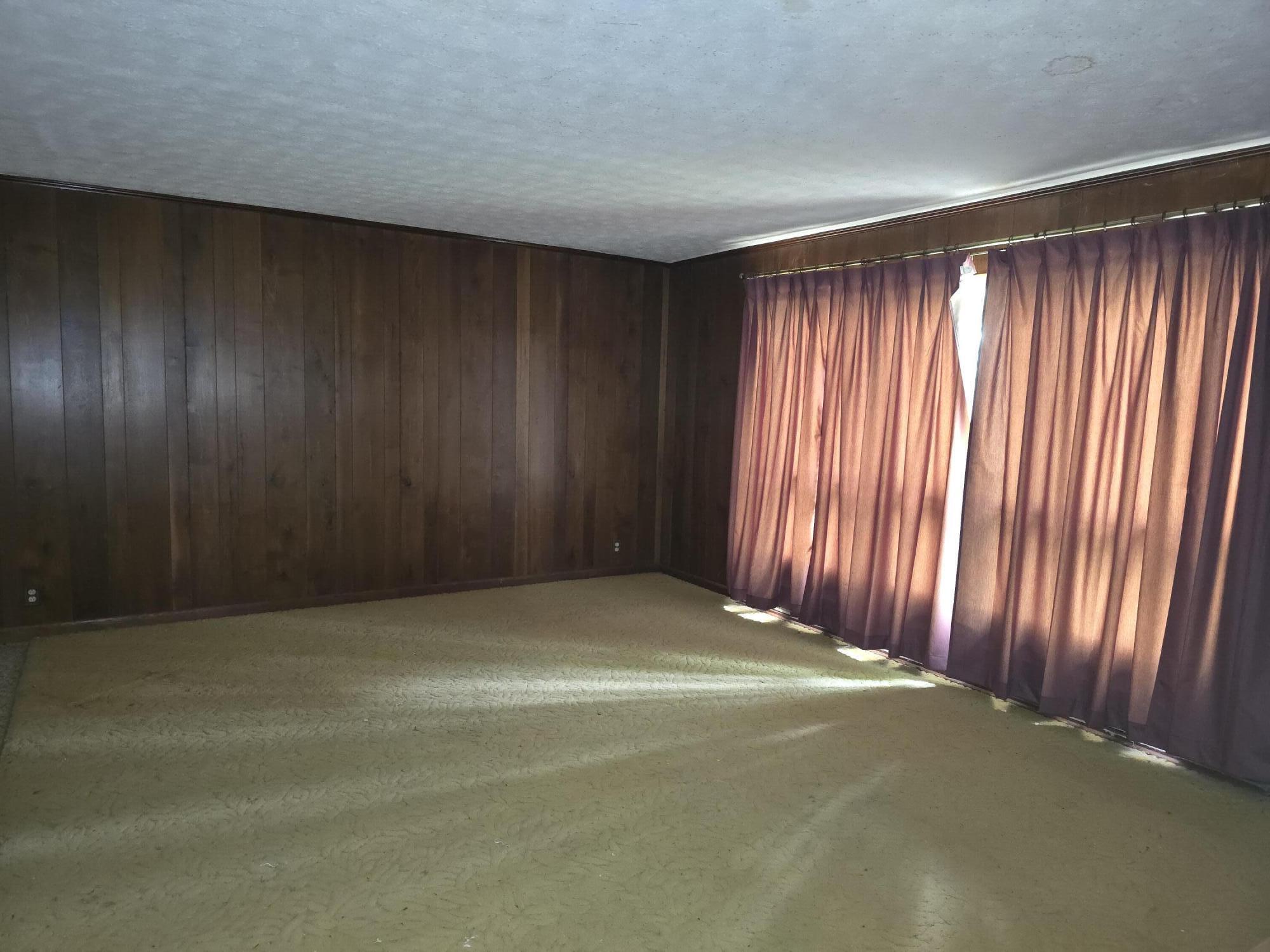 708 Armstrong Road Property Photo 7