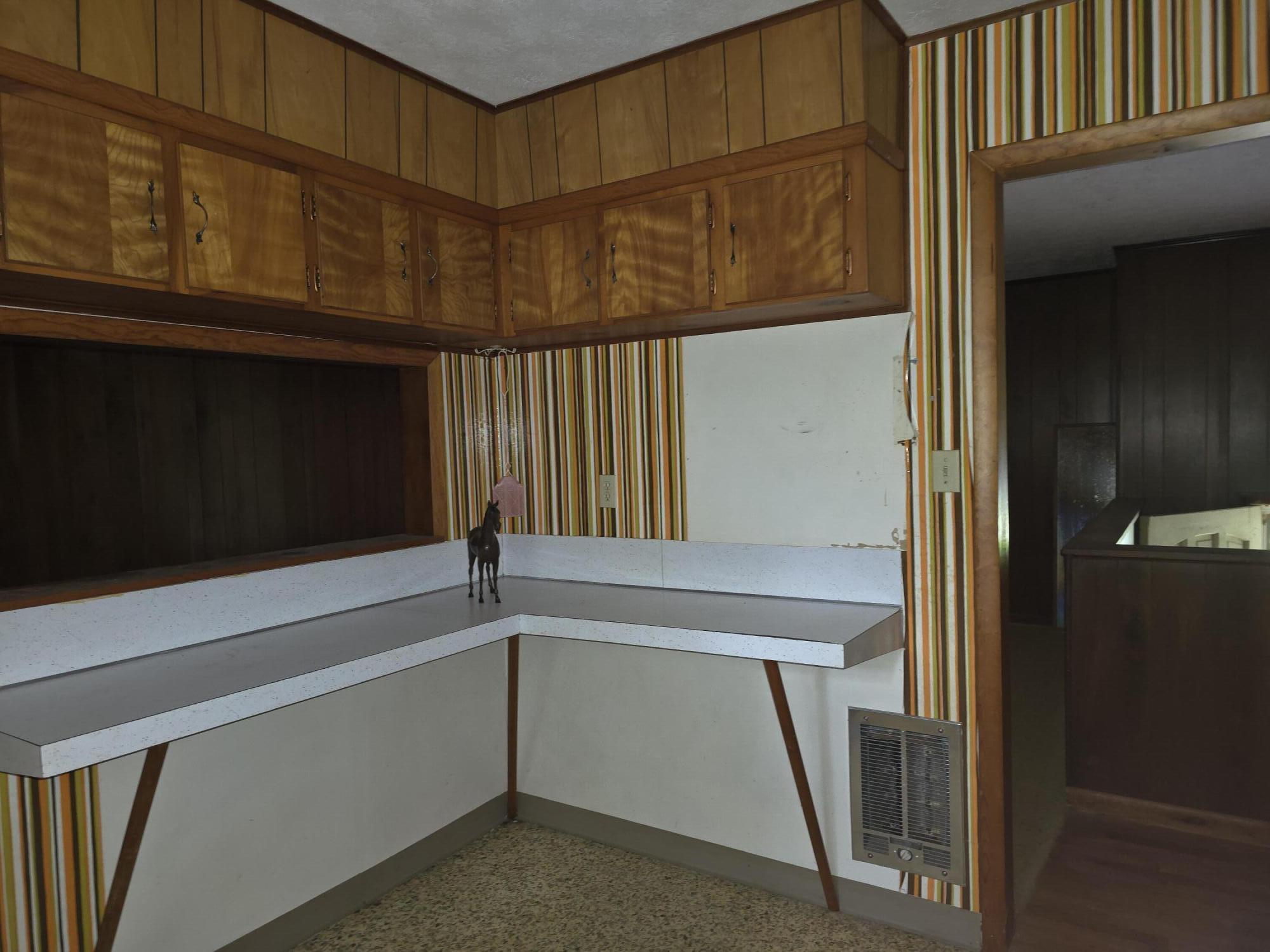 708 Armstrong Road Property Photo 12