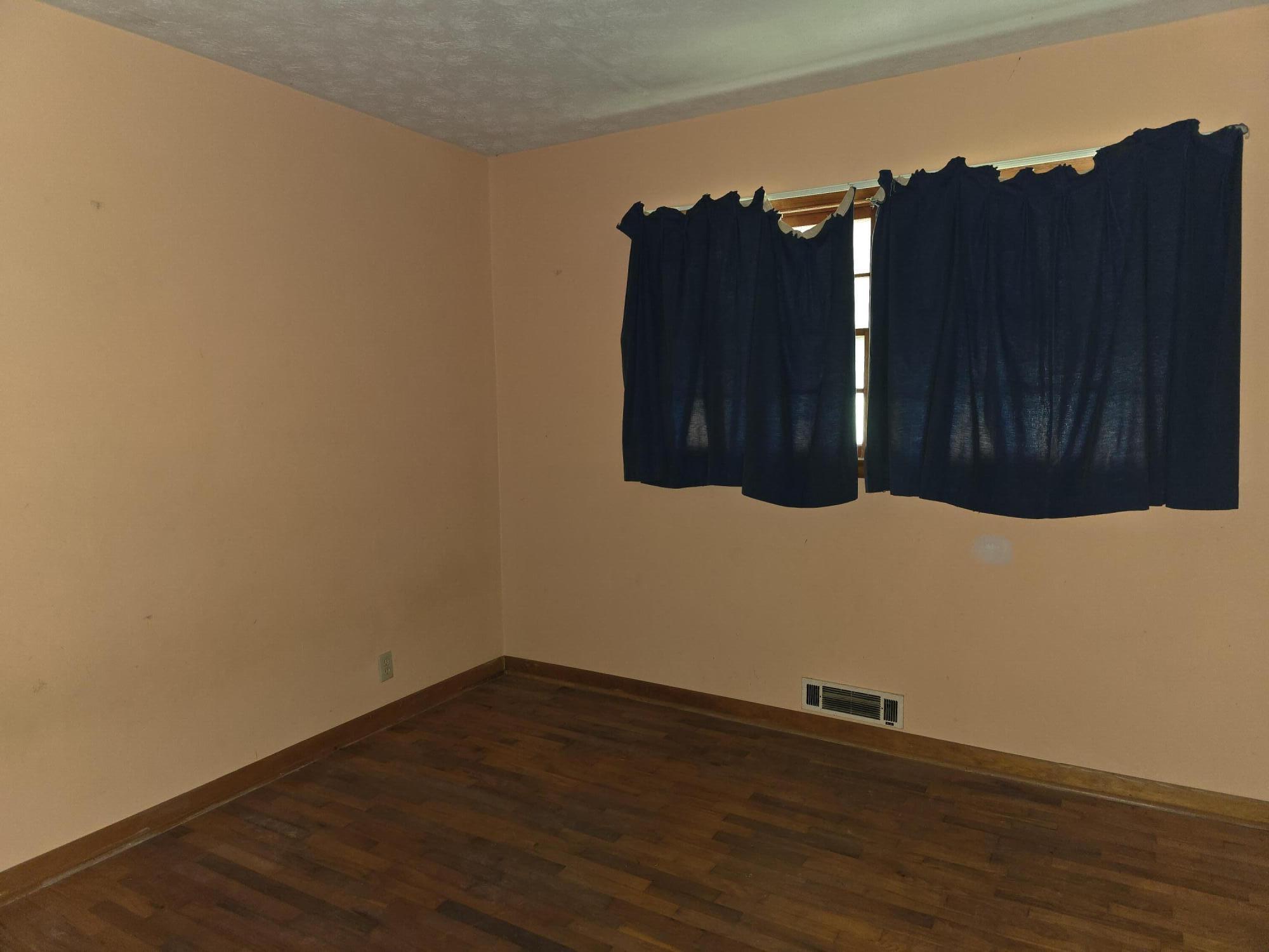 708 Armstrong Road Property Photo 14