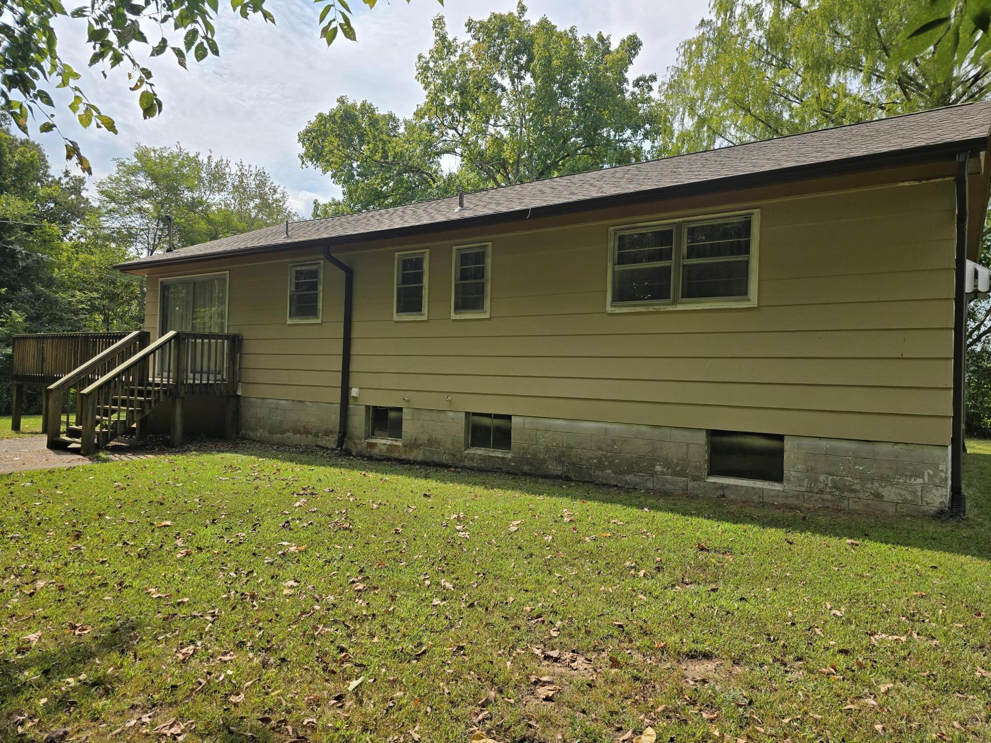 708 Armstrong Road Property Photo 28