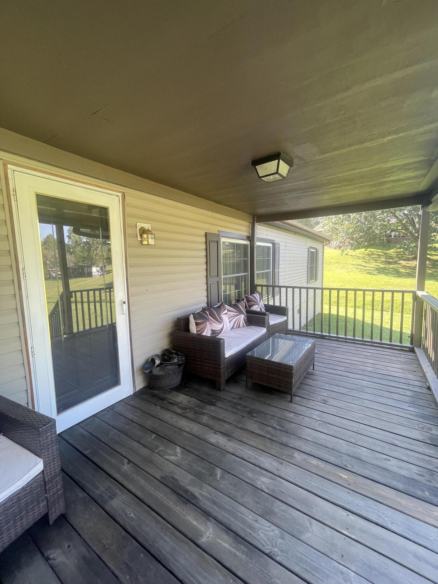 108 Bill Sowders Road Property Photo 8