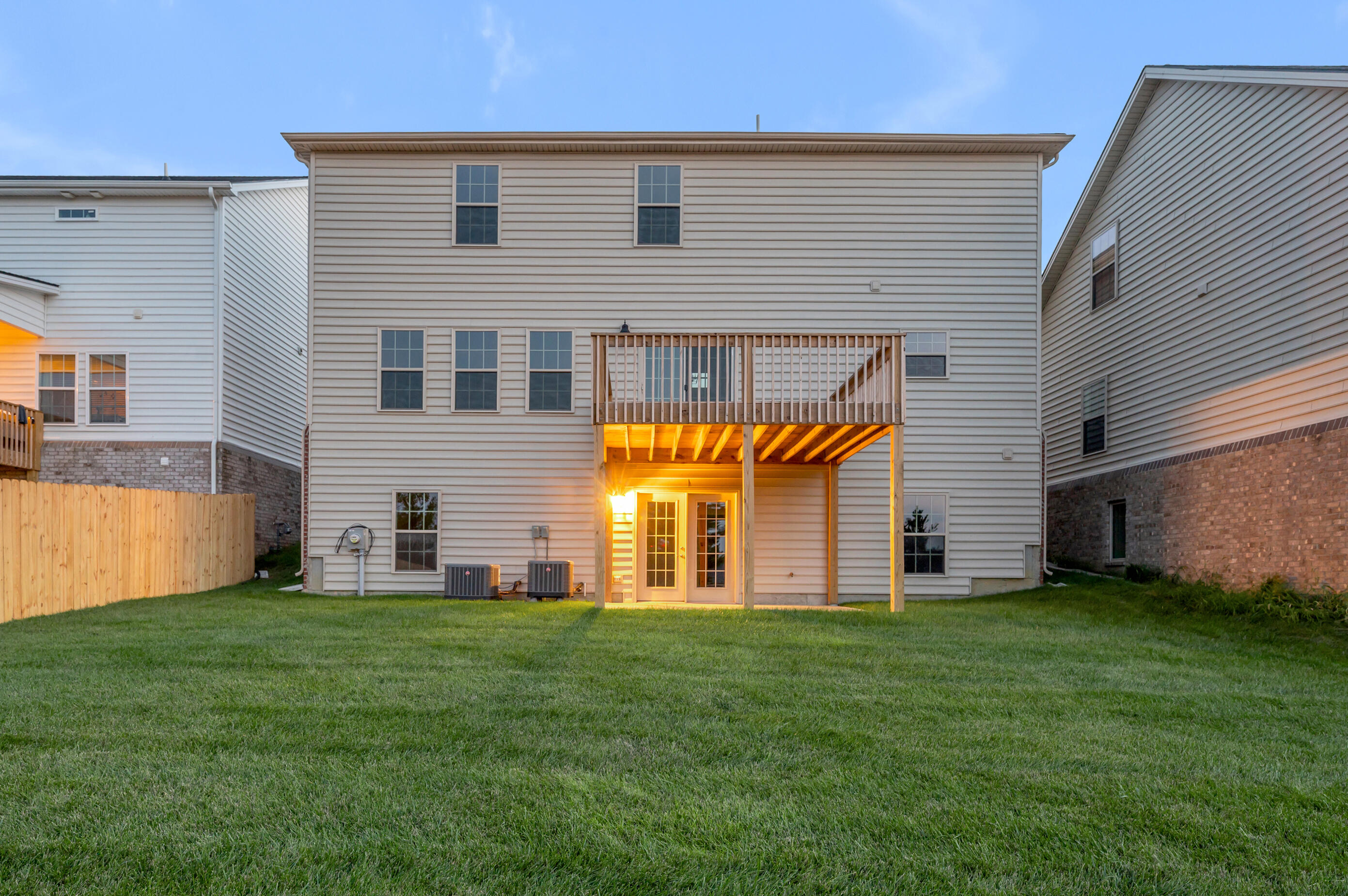 2716 Kearney Creek Lane Property Photo 4