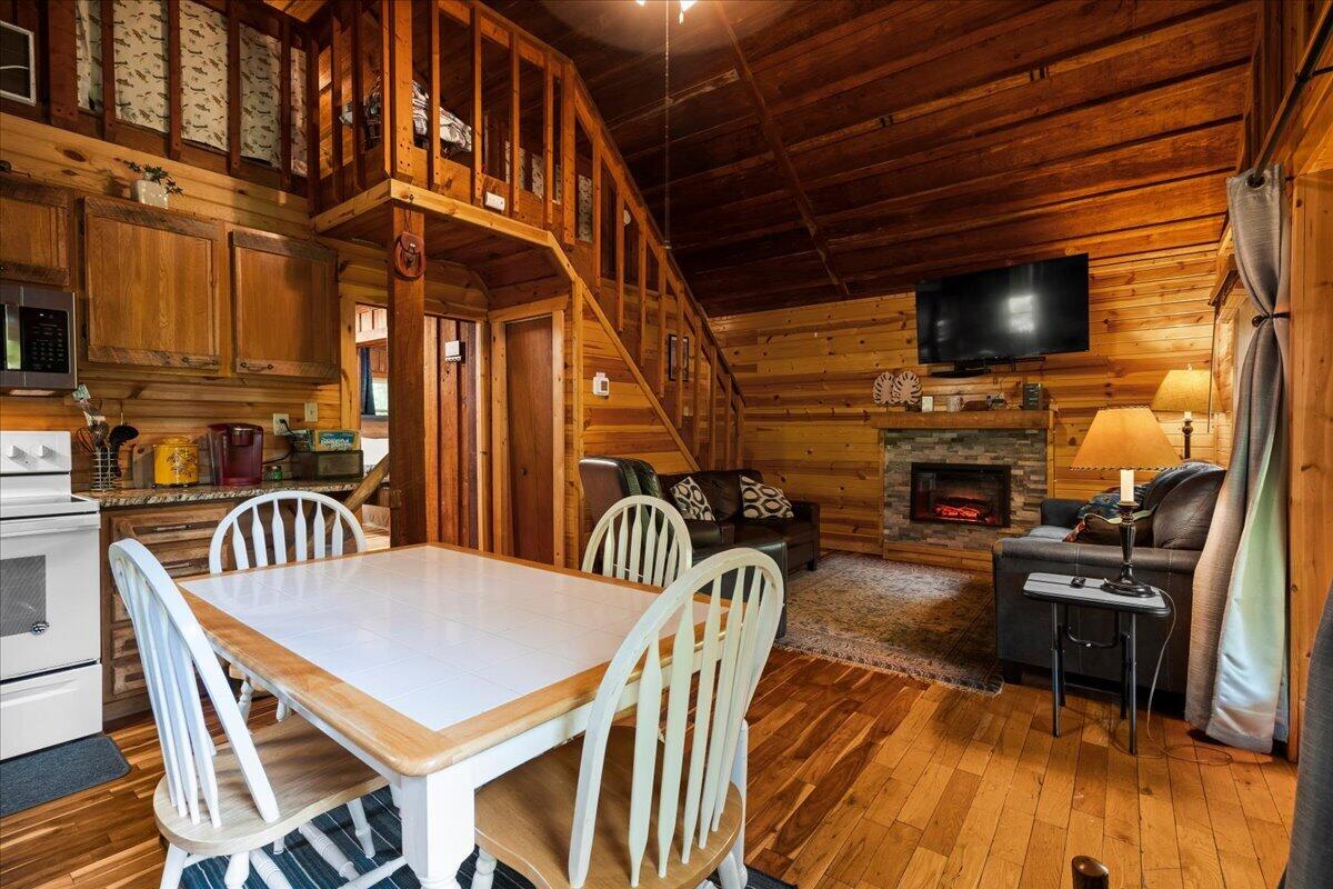 785 Cliffview Road Property Photo 10