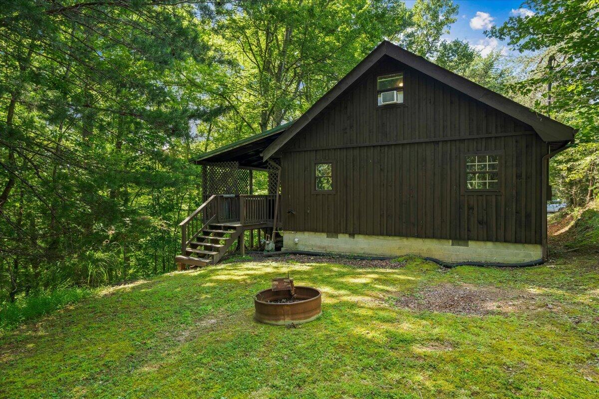 785 Cliffview Road Property Photo 21