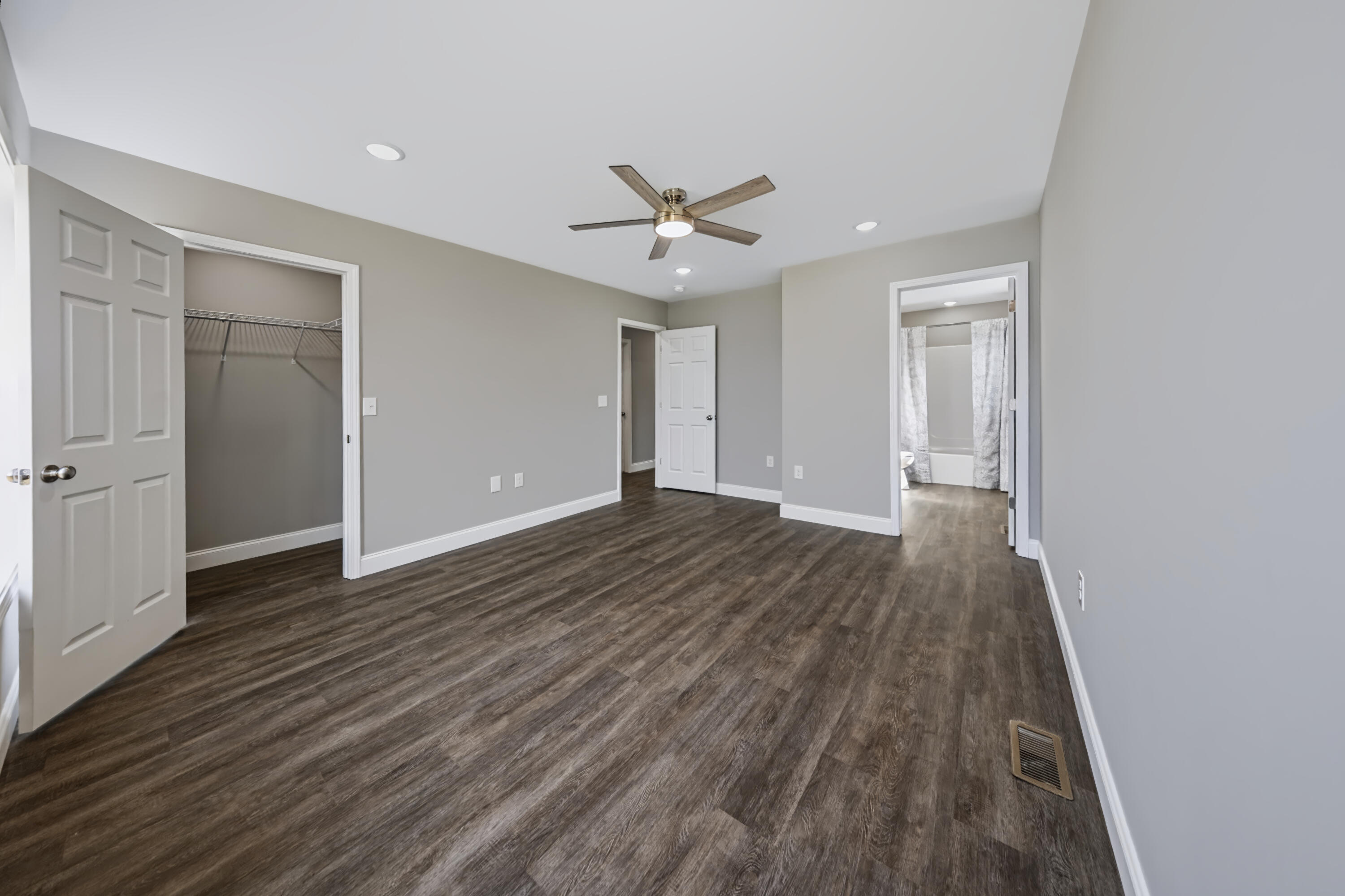 4475 Keavy Road Property Photo 16