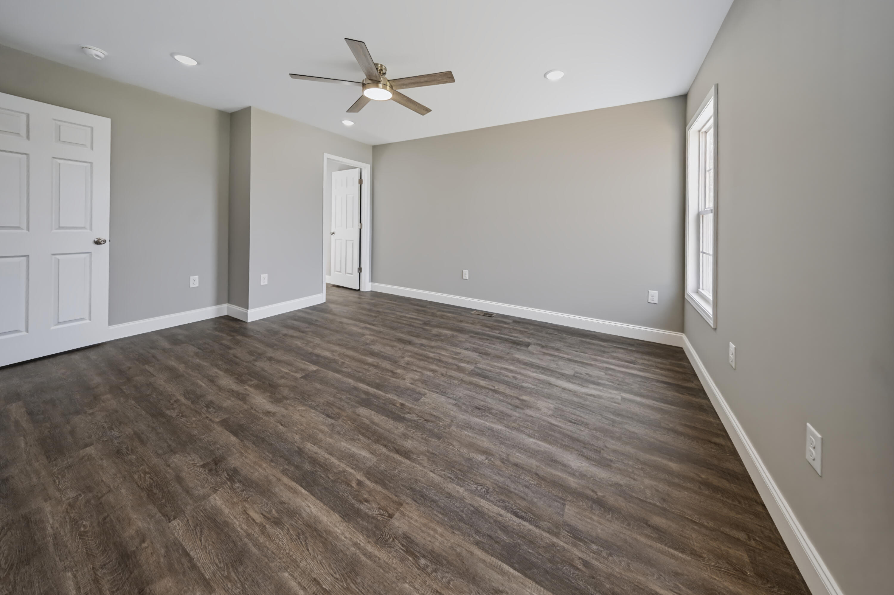 4475 Keavy Road Property Photo 18