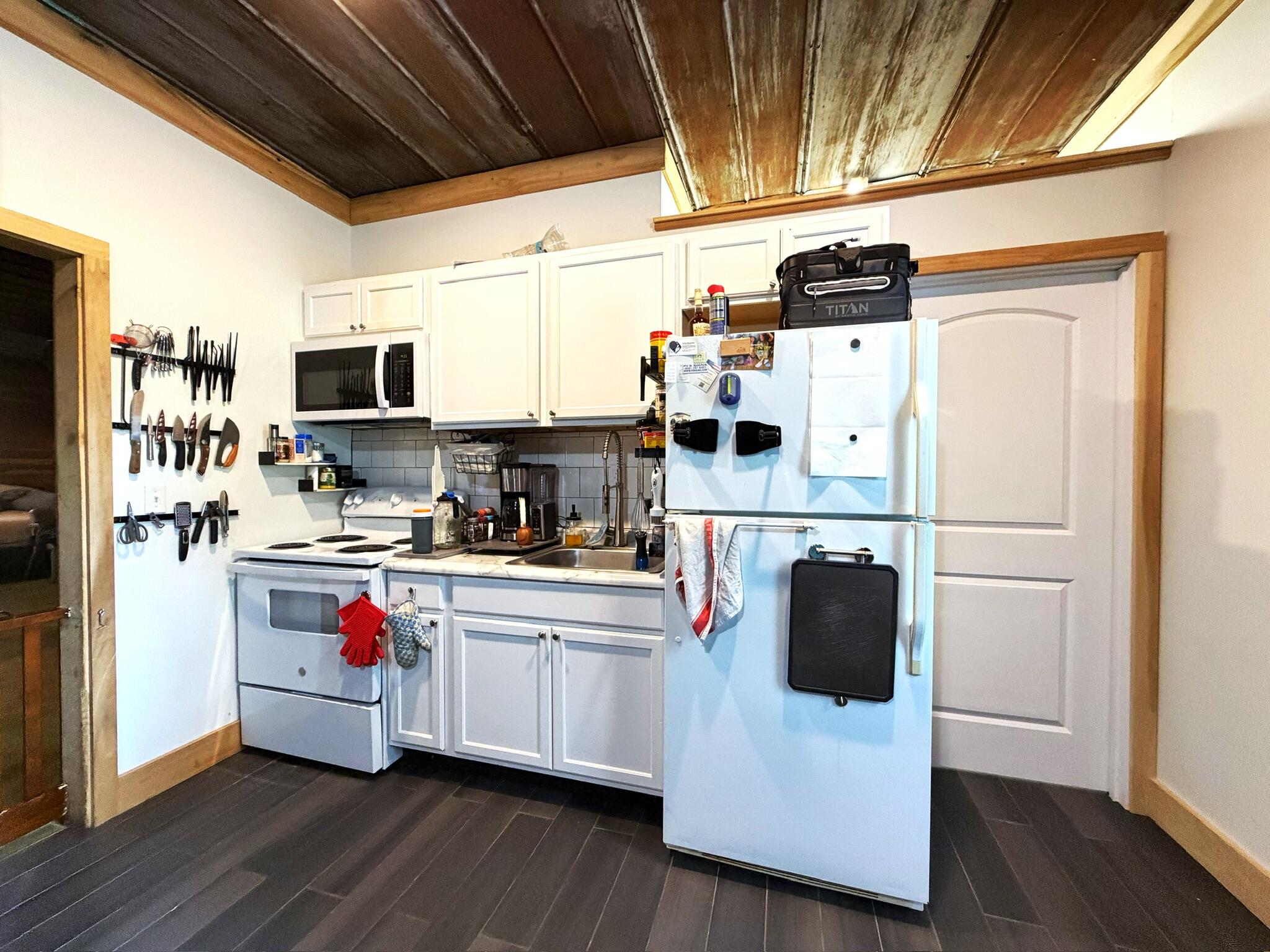 106 Main Street Property Photo 10