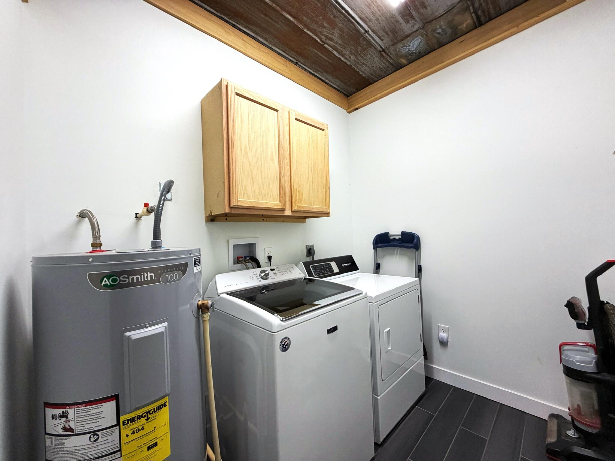106 Main Street Property Photo 12
